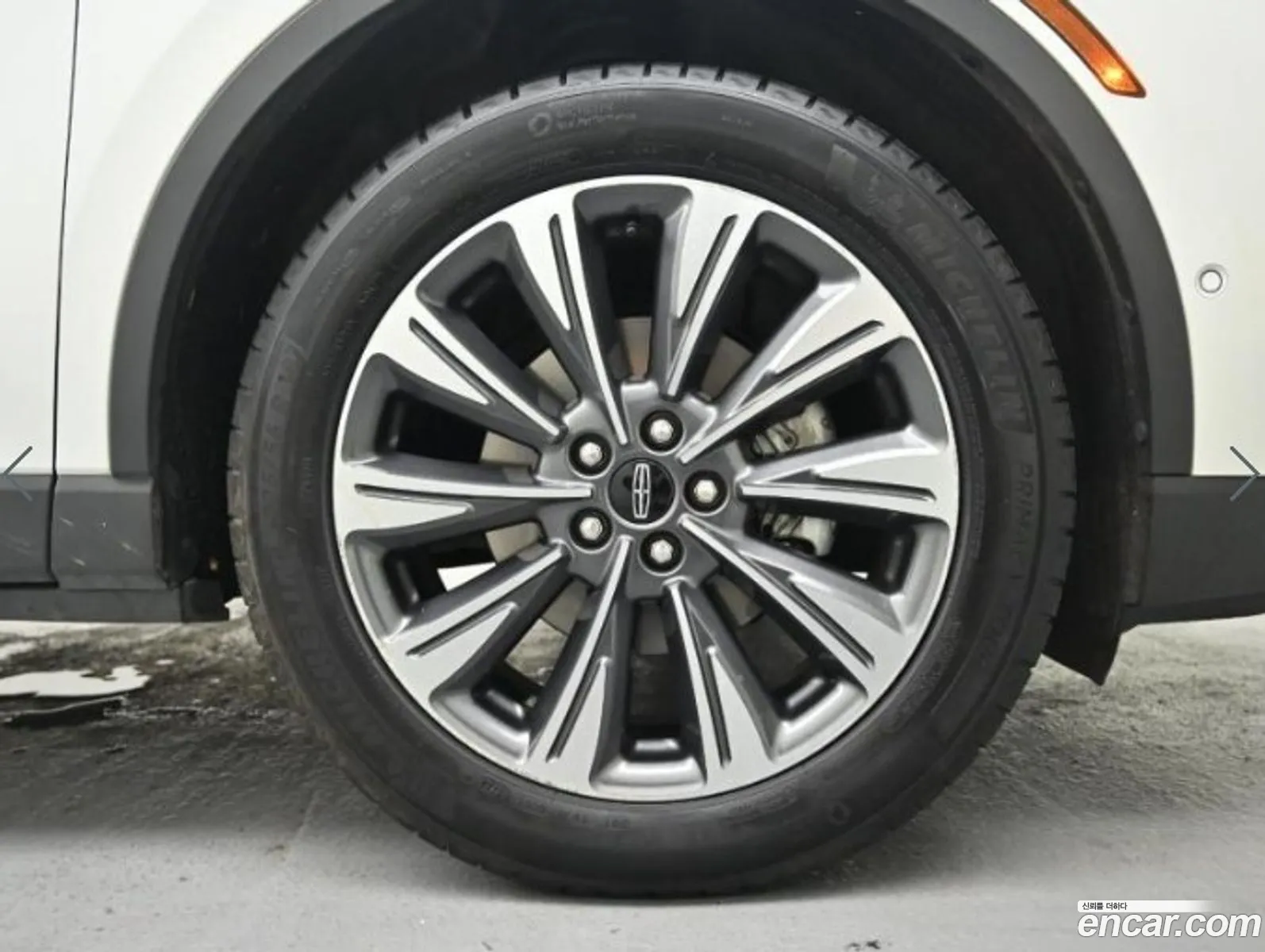 Lincoln Corsair 2021 — 20