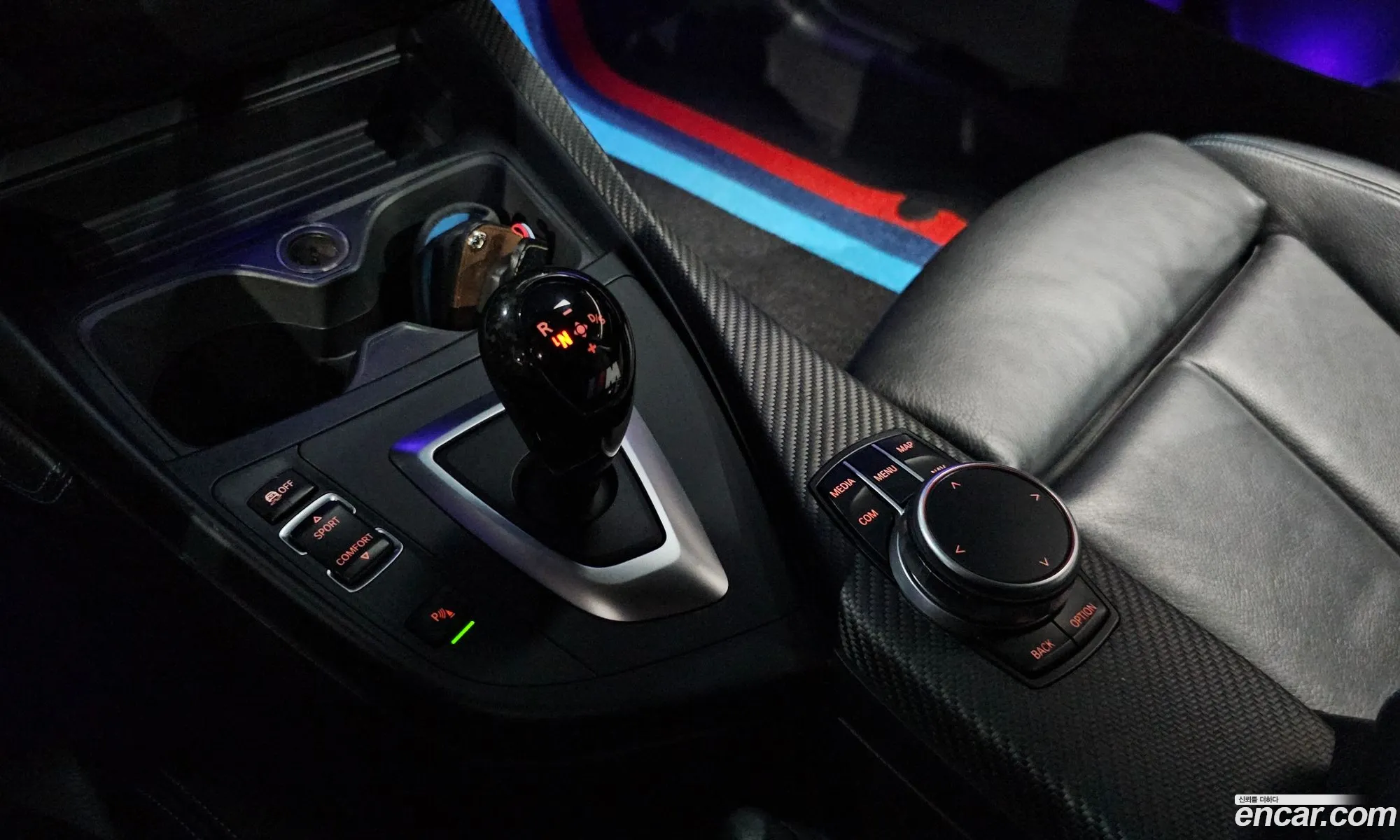 BMW M2 2017 WBS1H9102H7A18367 — 19