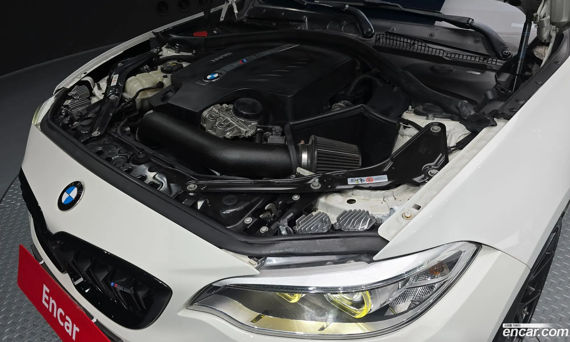 BMW M2 2017 WBS1H9102H7A18367 — 18