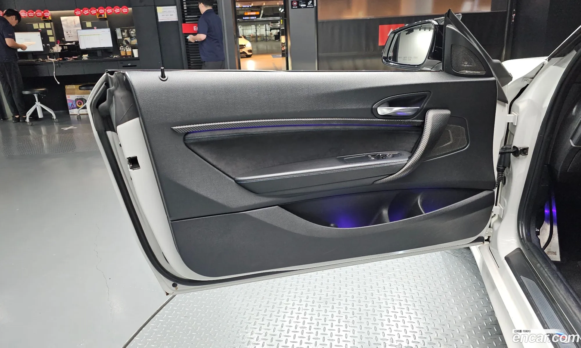 BMW M2 2017 WBS1H9102H7A18367 — 27