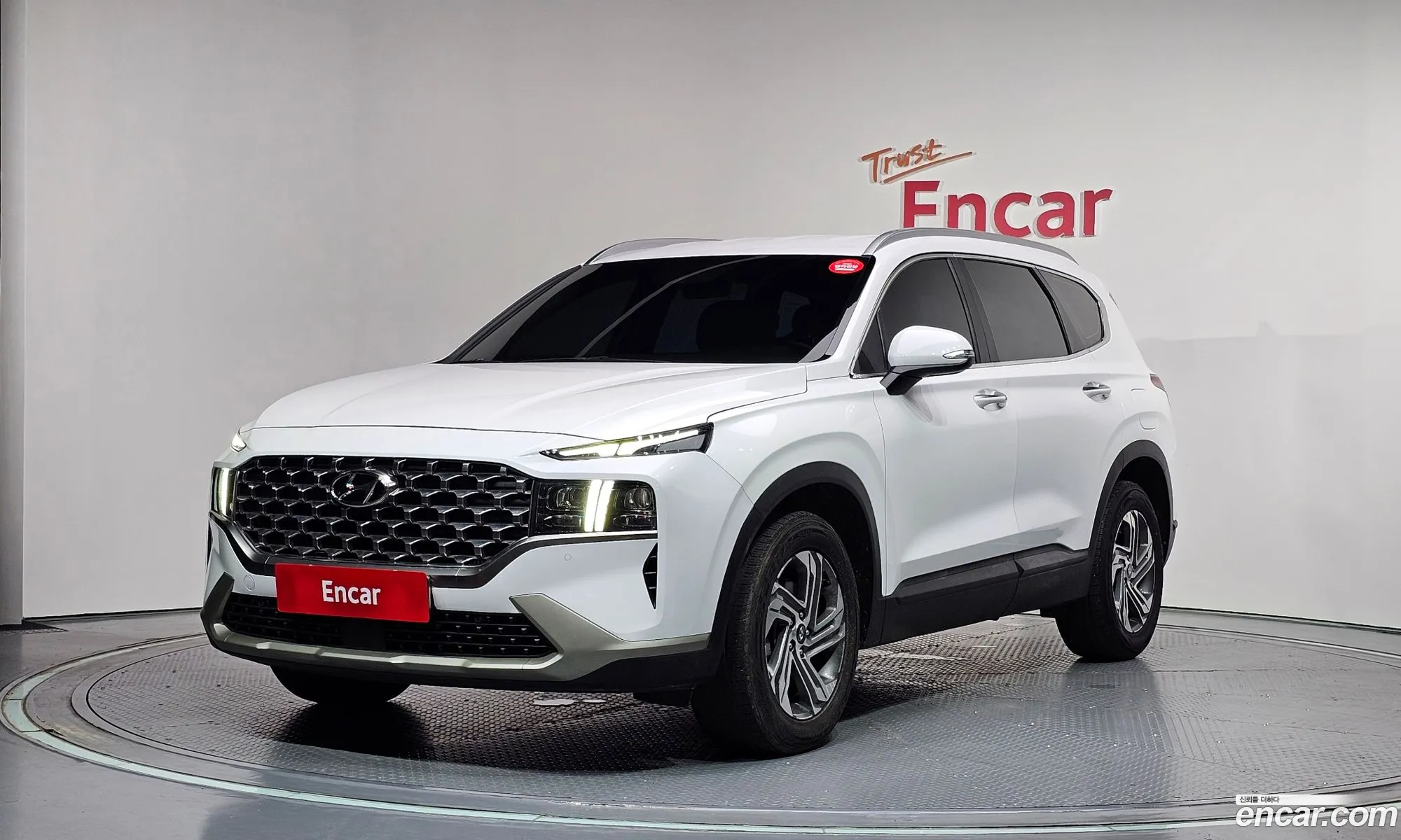 Hyundai Santa Fe 2023 — 18