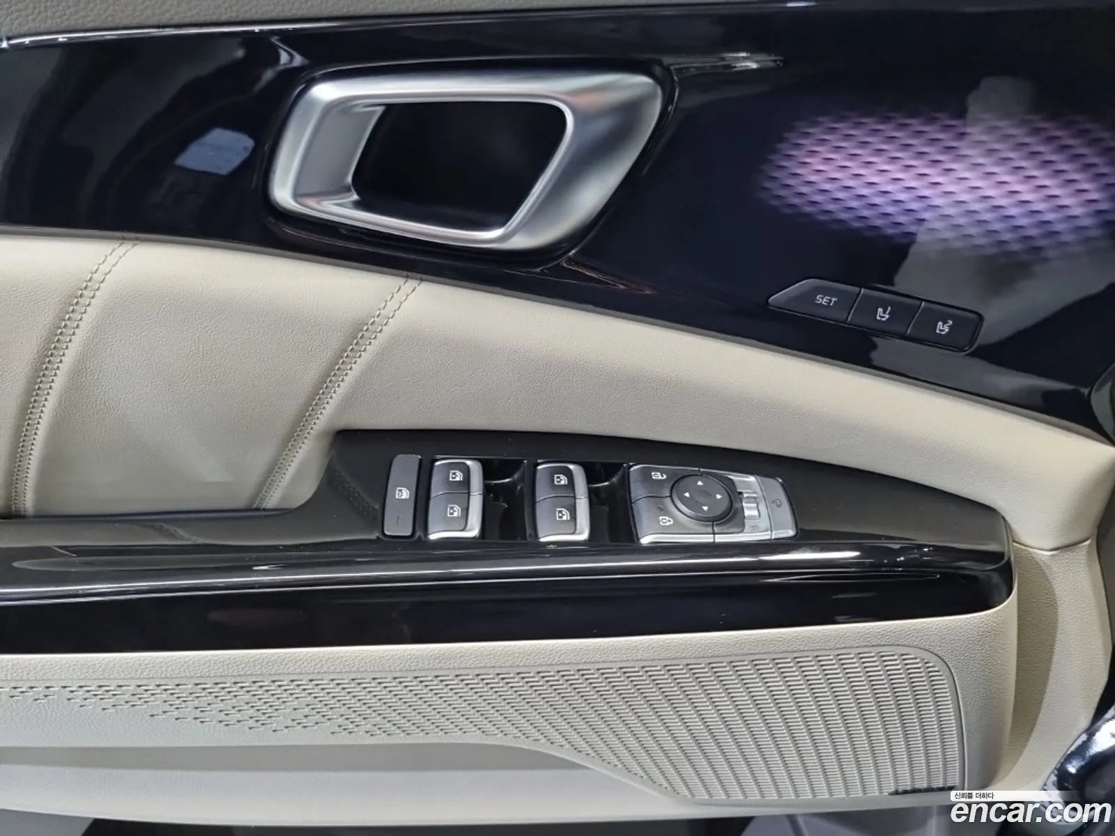 Kia Carnival 2021 — 10
