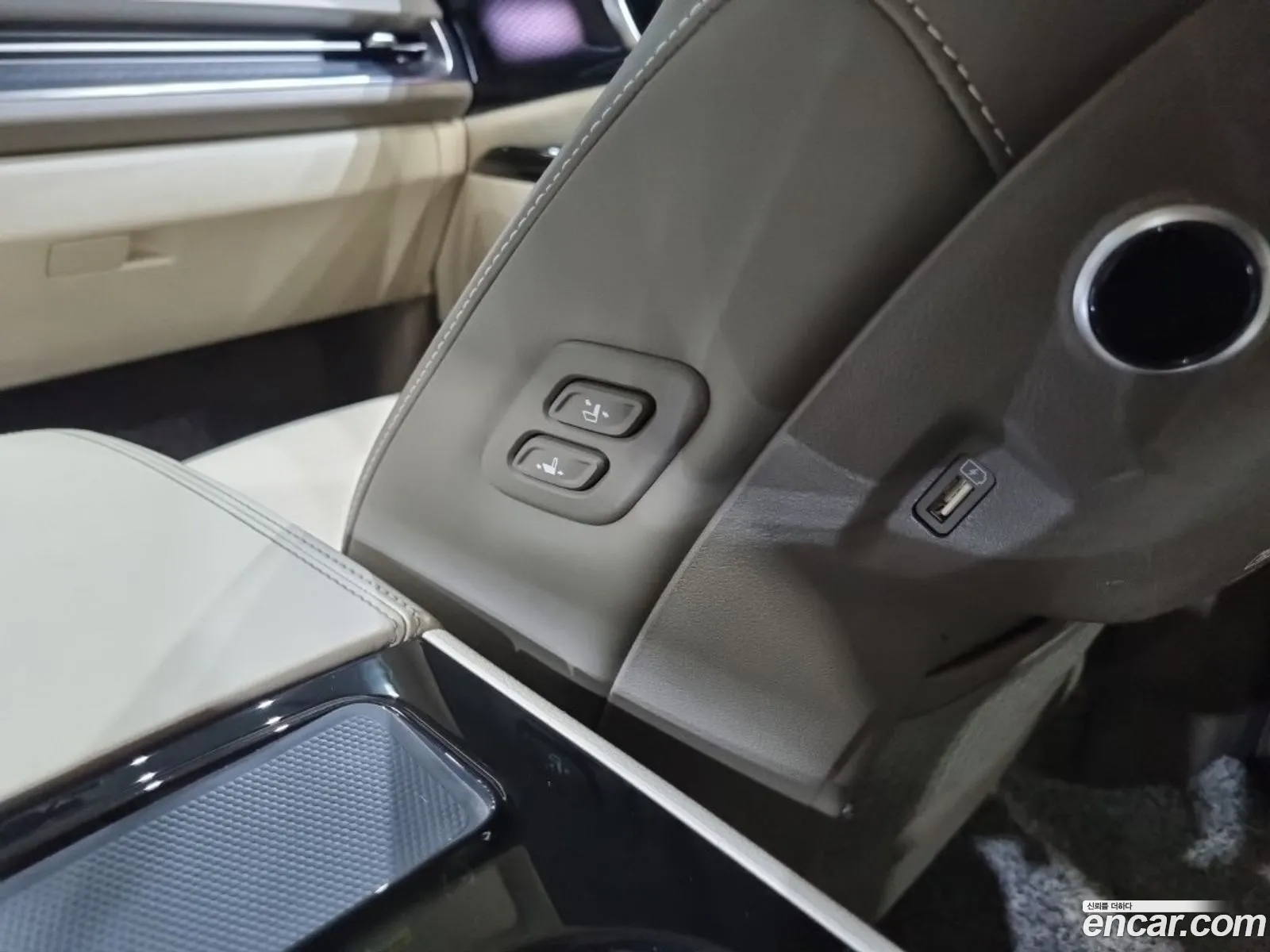 Kia Carnival 2021 — 8