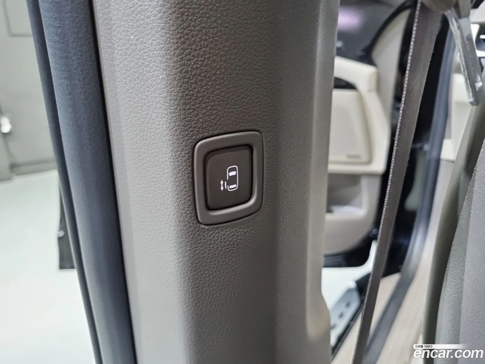 Kia Carnival 2021 — 9
