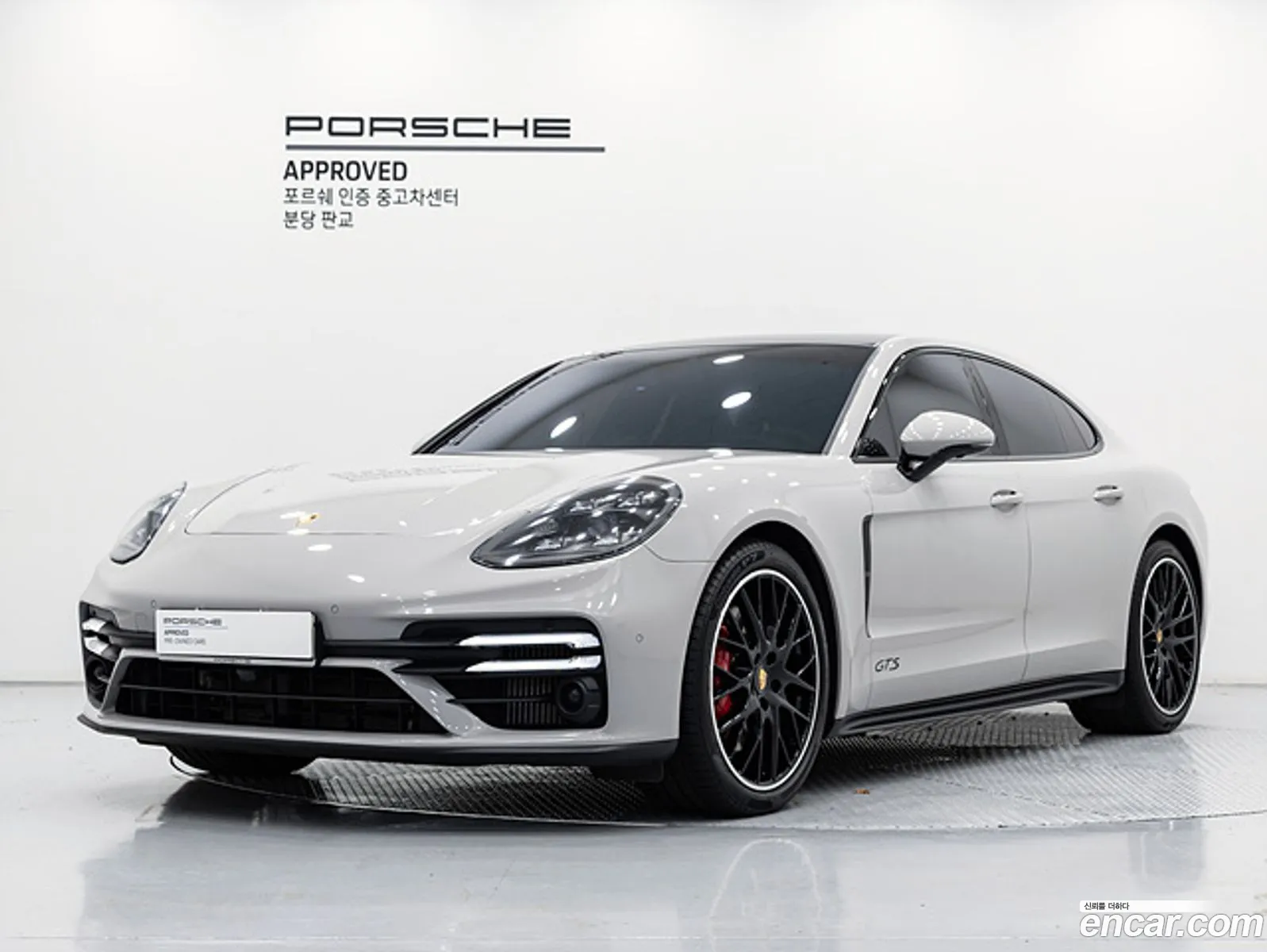 Porsche Panamera 2022 — 18