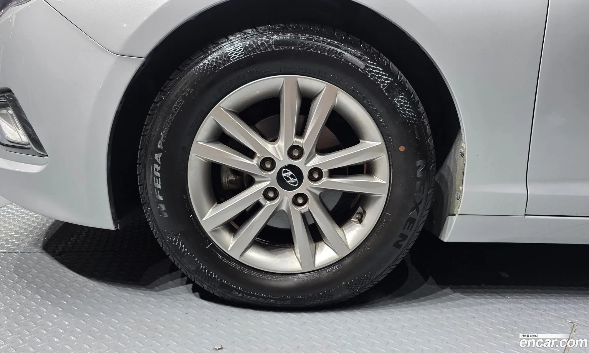 Hyundai LF Sonata 2015 KMHE241CBFA149732 — 5
