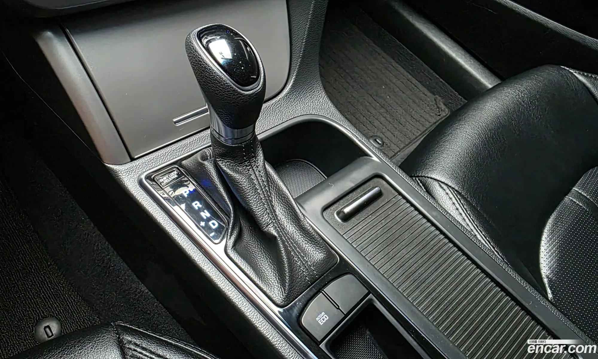 Hyundai LF Sonata 2015 KMHE241CBFA149732 — 14