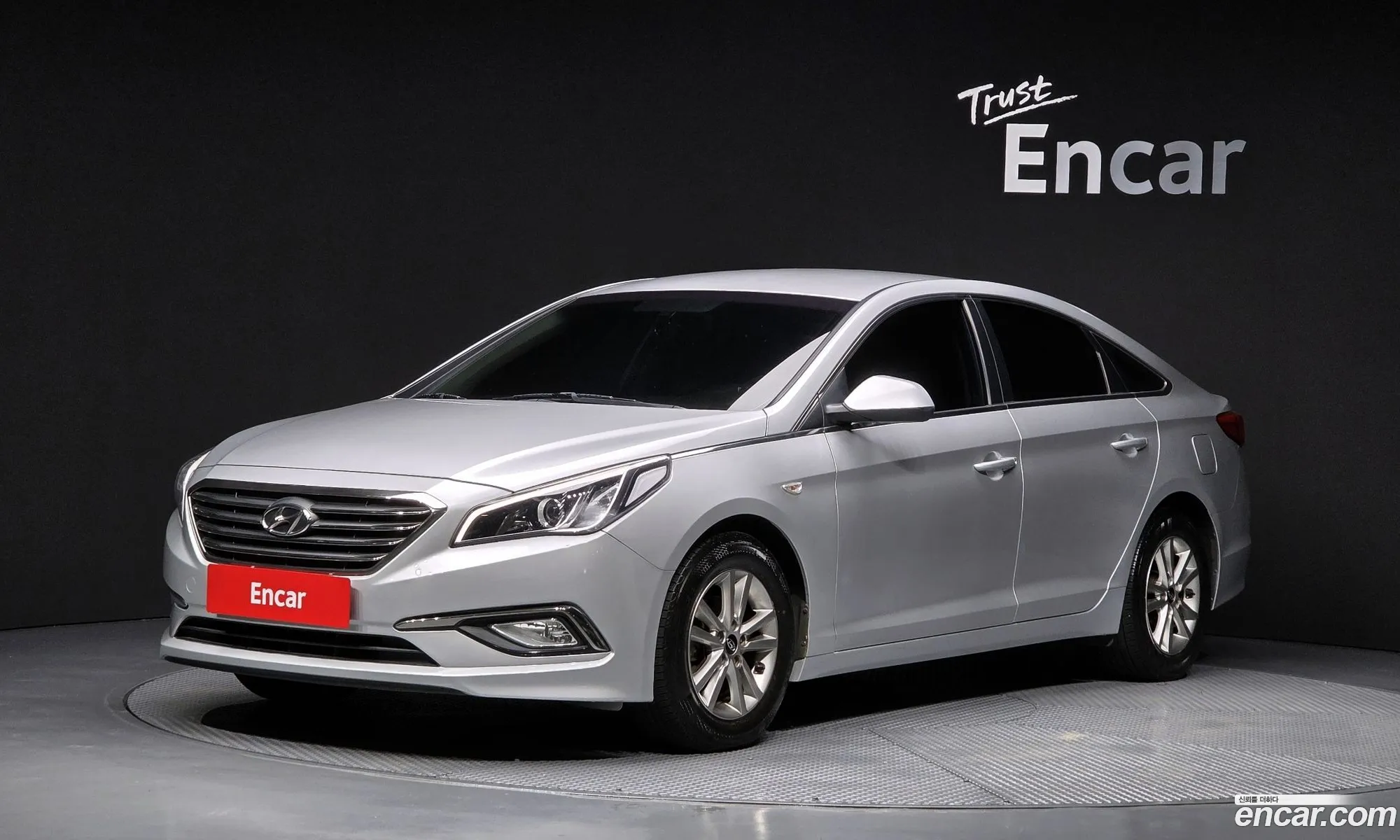 Hyundai LF Sonata 2015 KMHE241CBFA149732 — 12