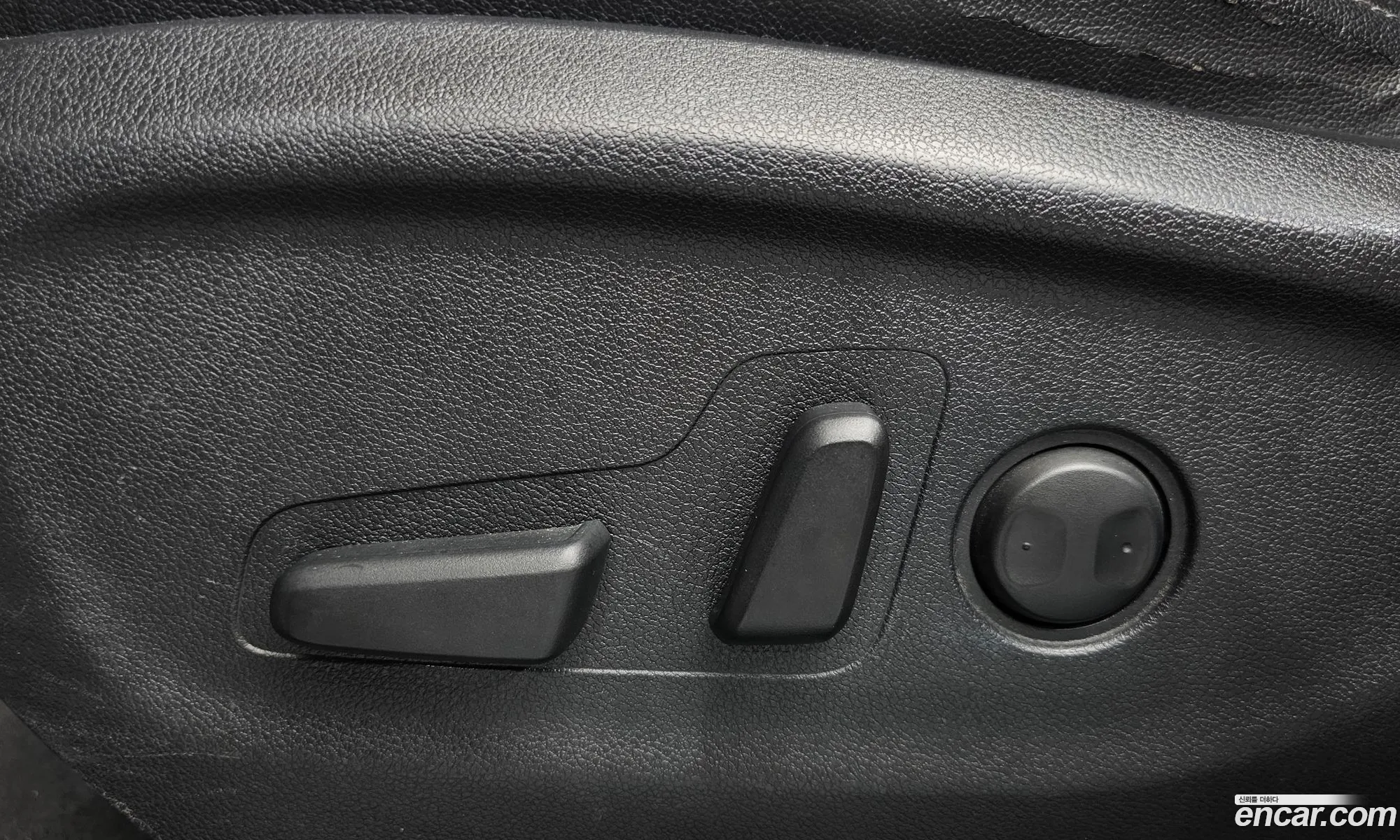 Kia Sorento 2017 KNAPG81ABJA413710 — 6