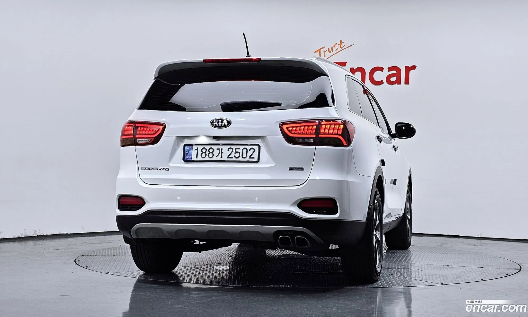 Kia Sorento 2017 KNAPG81ABJA413710 — 5