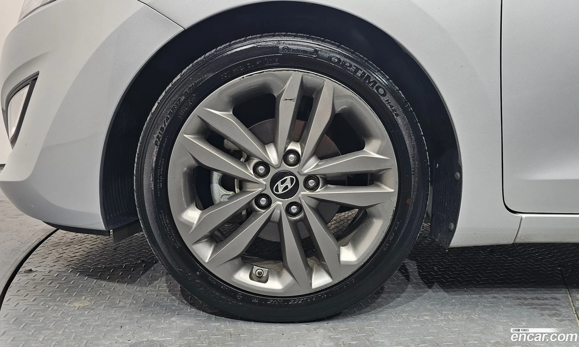 Hyundai i30 2016 — 13
