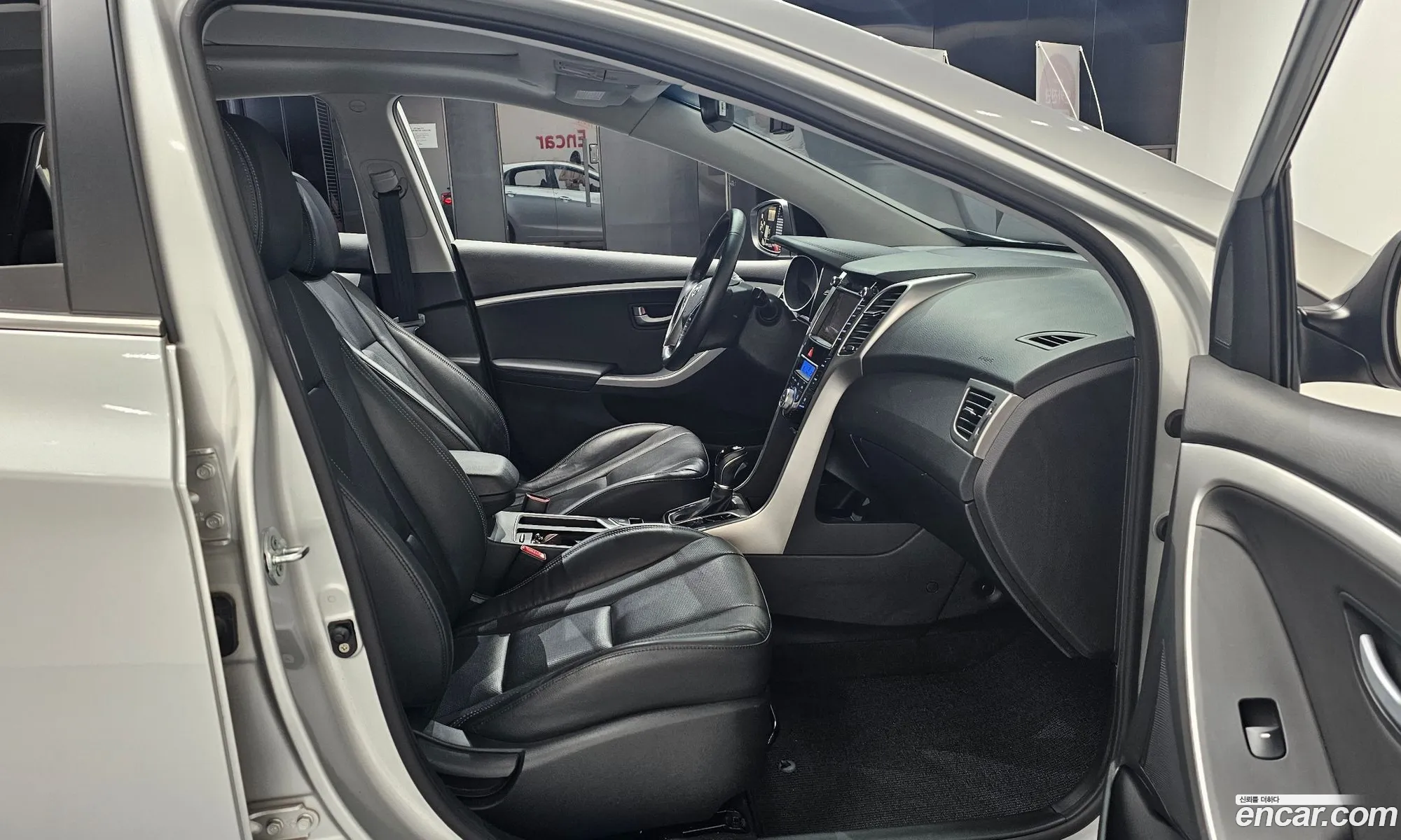 Hyundai i30 2016 — 30