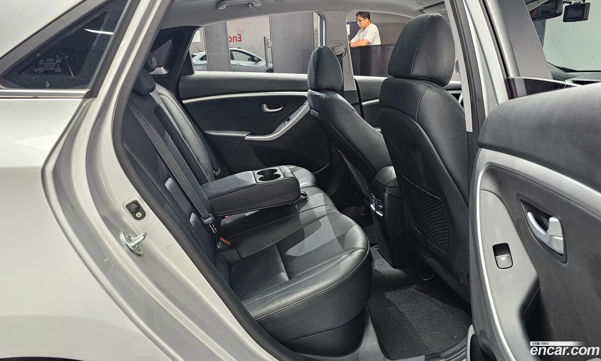 Hyundai i30 2016 — 31