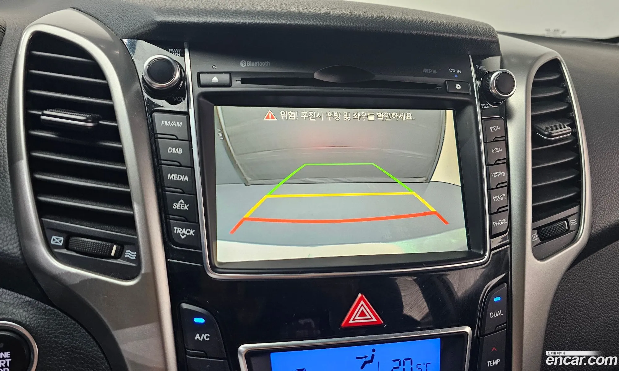 Hyundai i30 2016 — 16