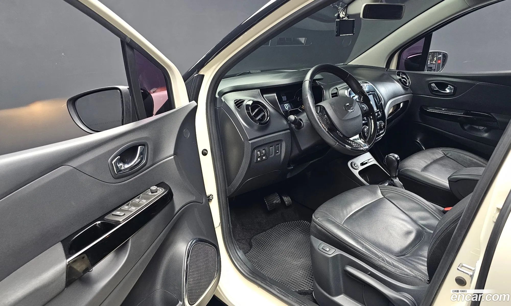 Renault Korea (Samsung) QM3 2015 — 10