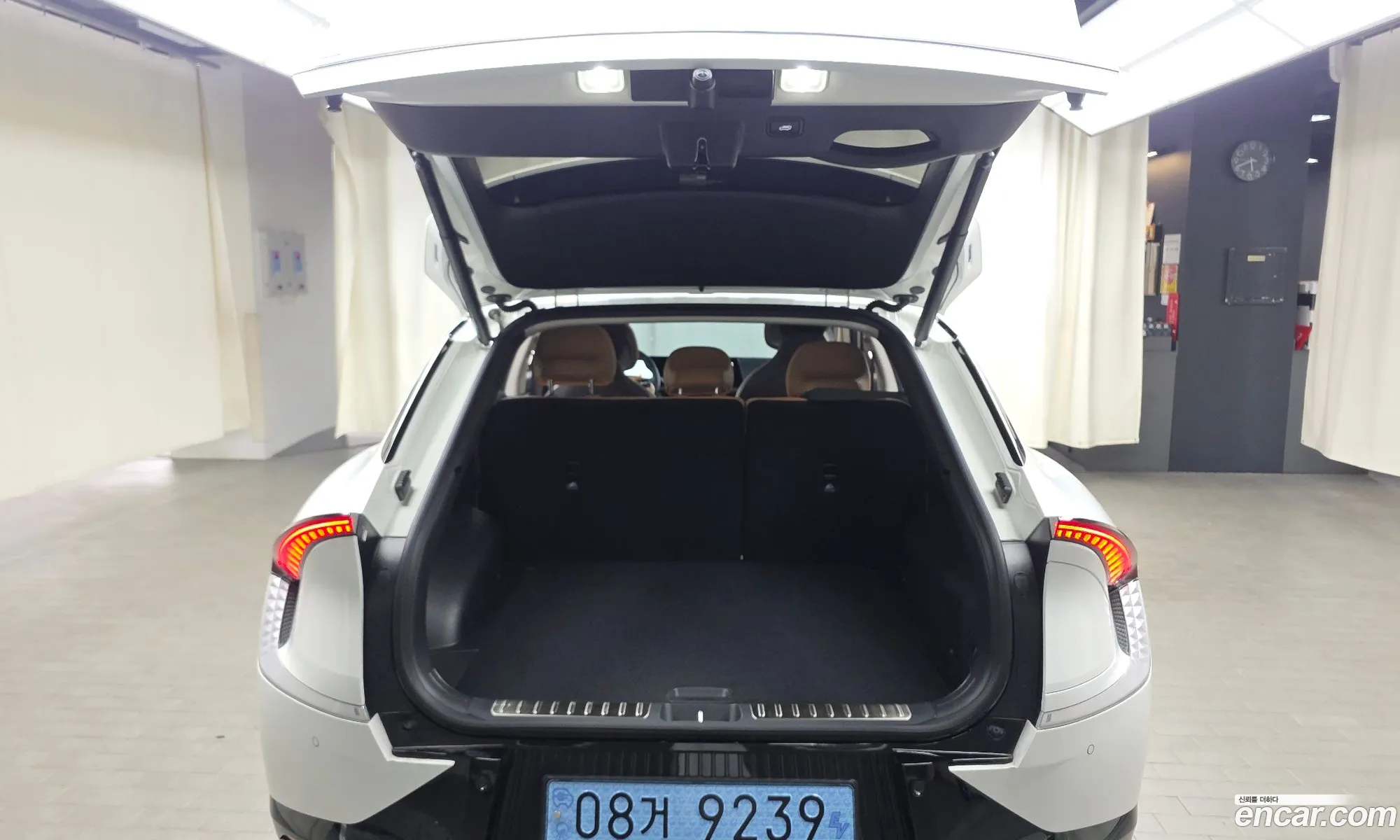 Kia EV6 2024 KNAC381AFRA207581 — 20