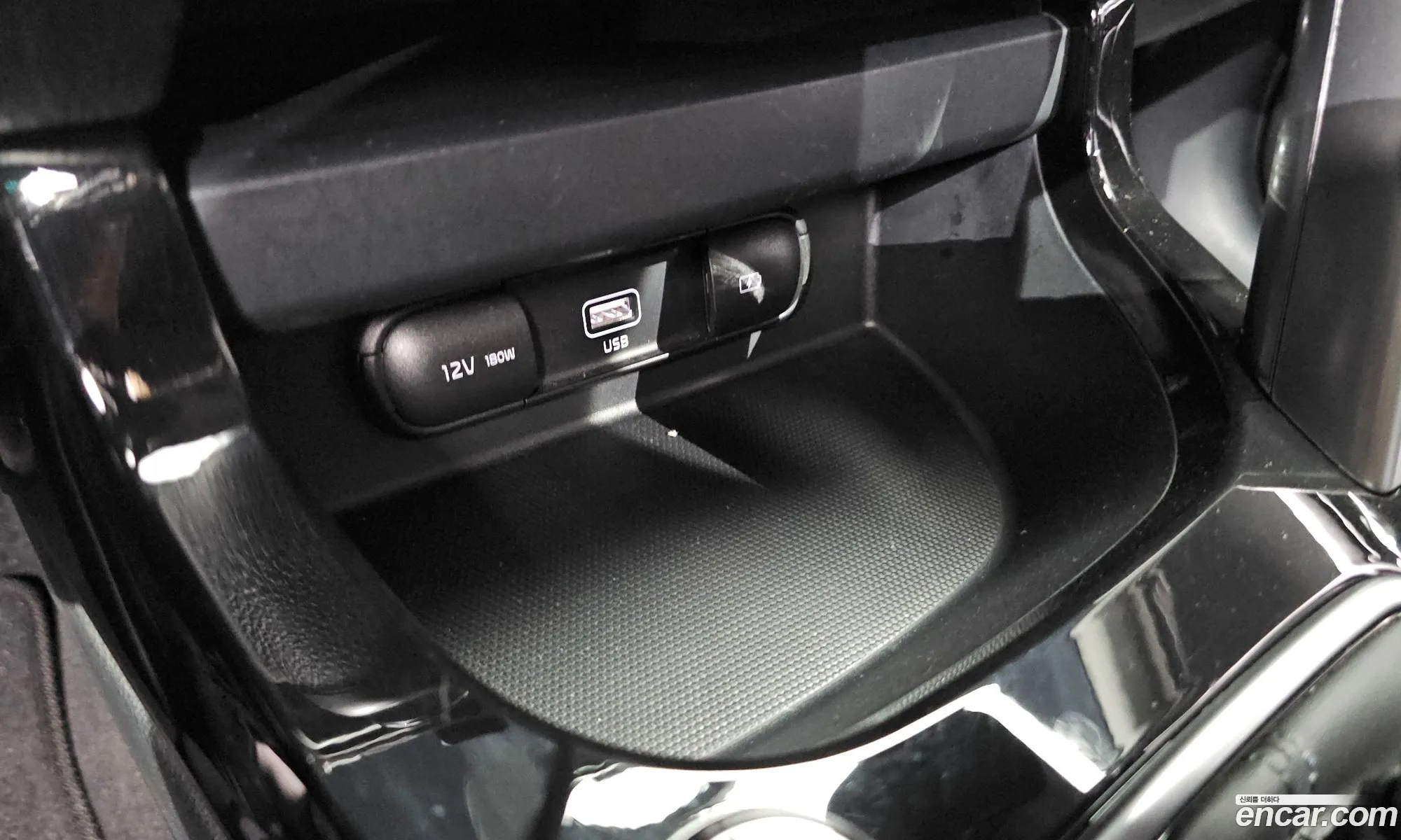 Kia Seltos 2022 KNAET812GPK339685 — 20