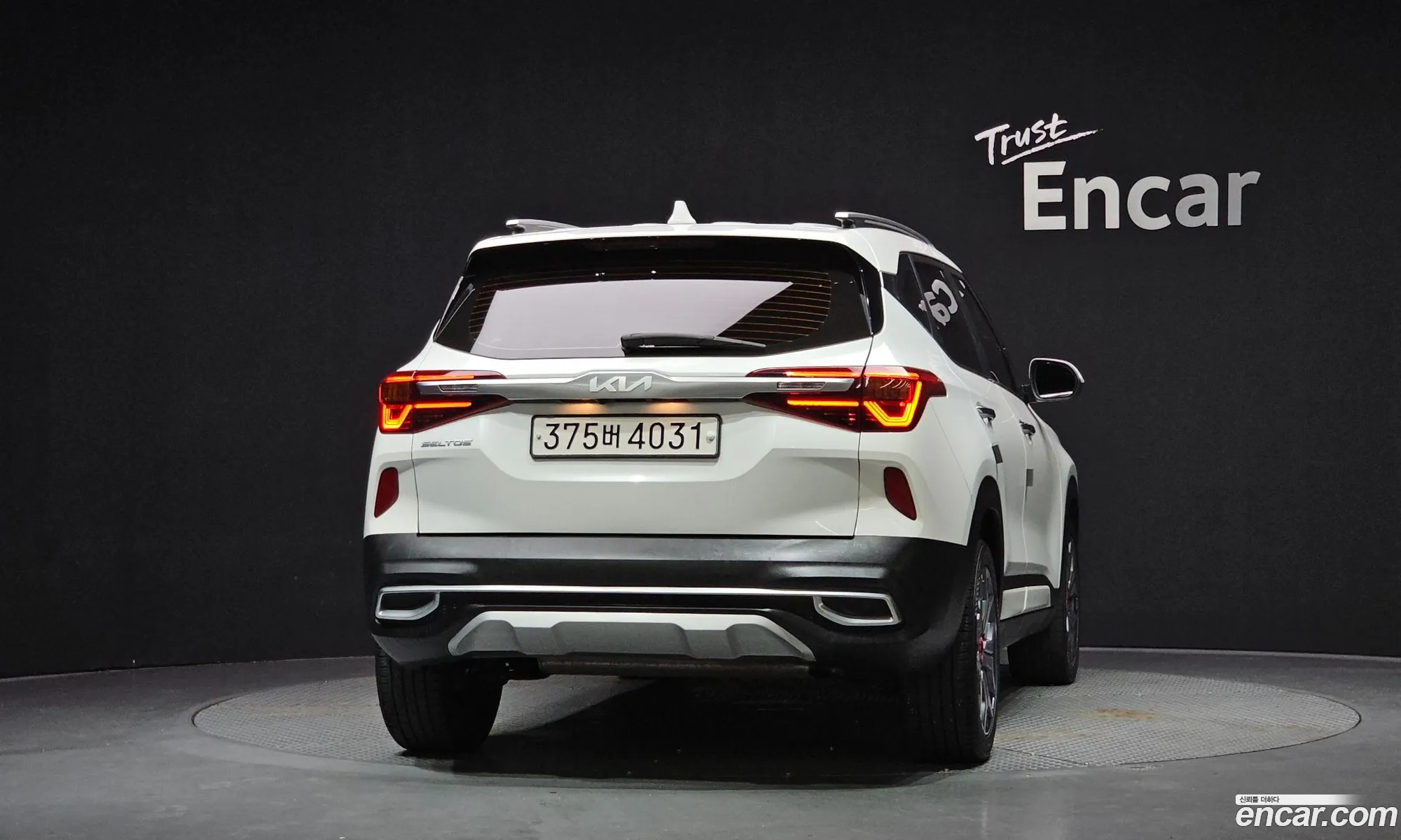 Kia Seltos 2022 KNAET812GPK339685 — 24