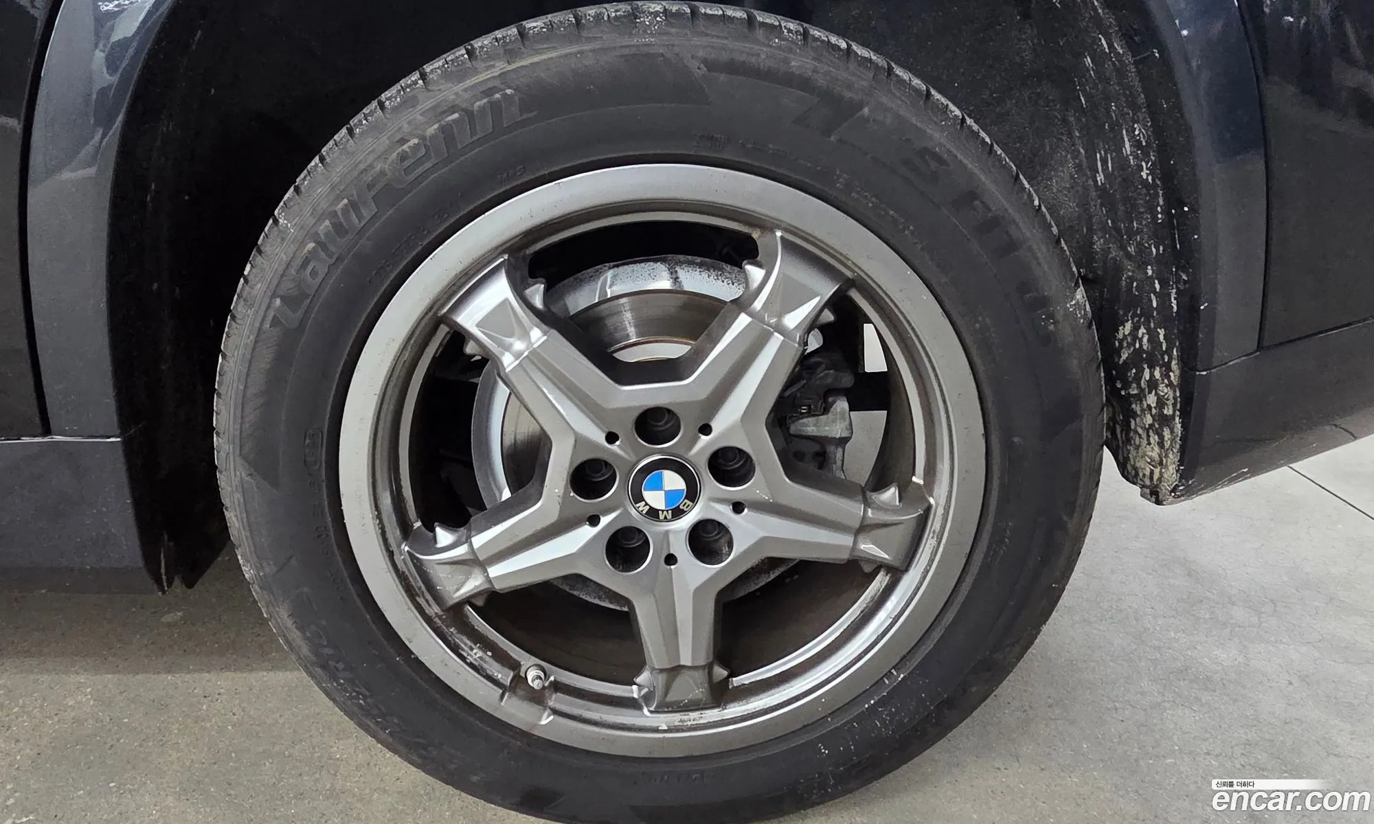 BMW X1 2023 — 2