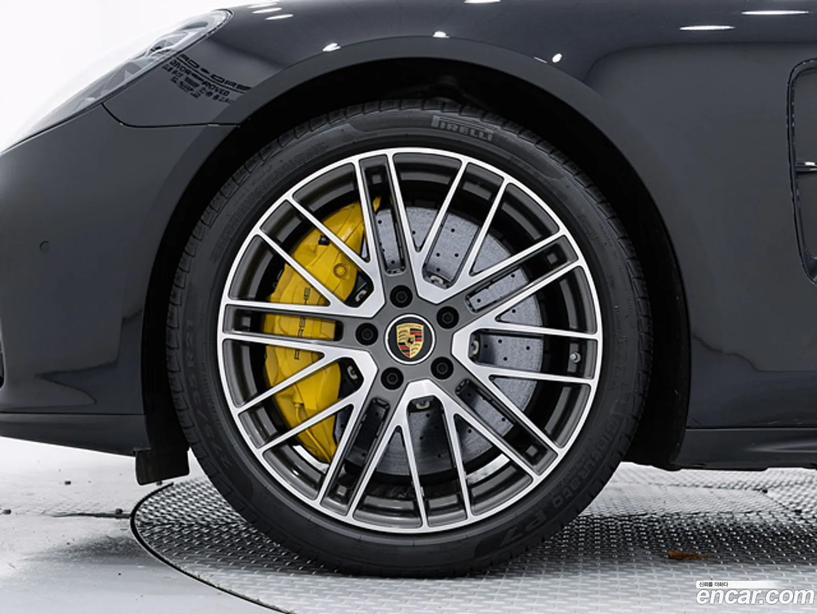 Porsche Panamera 2023 — 18