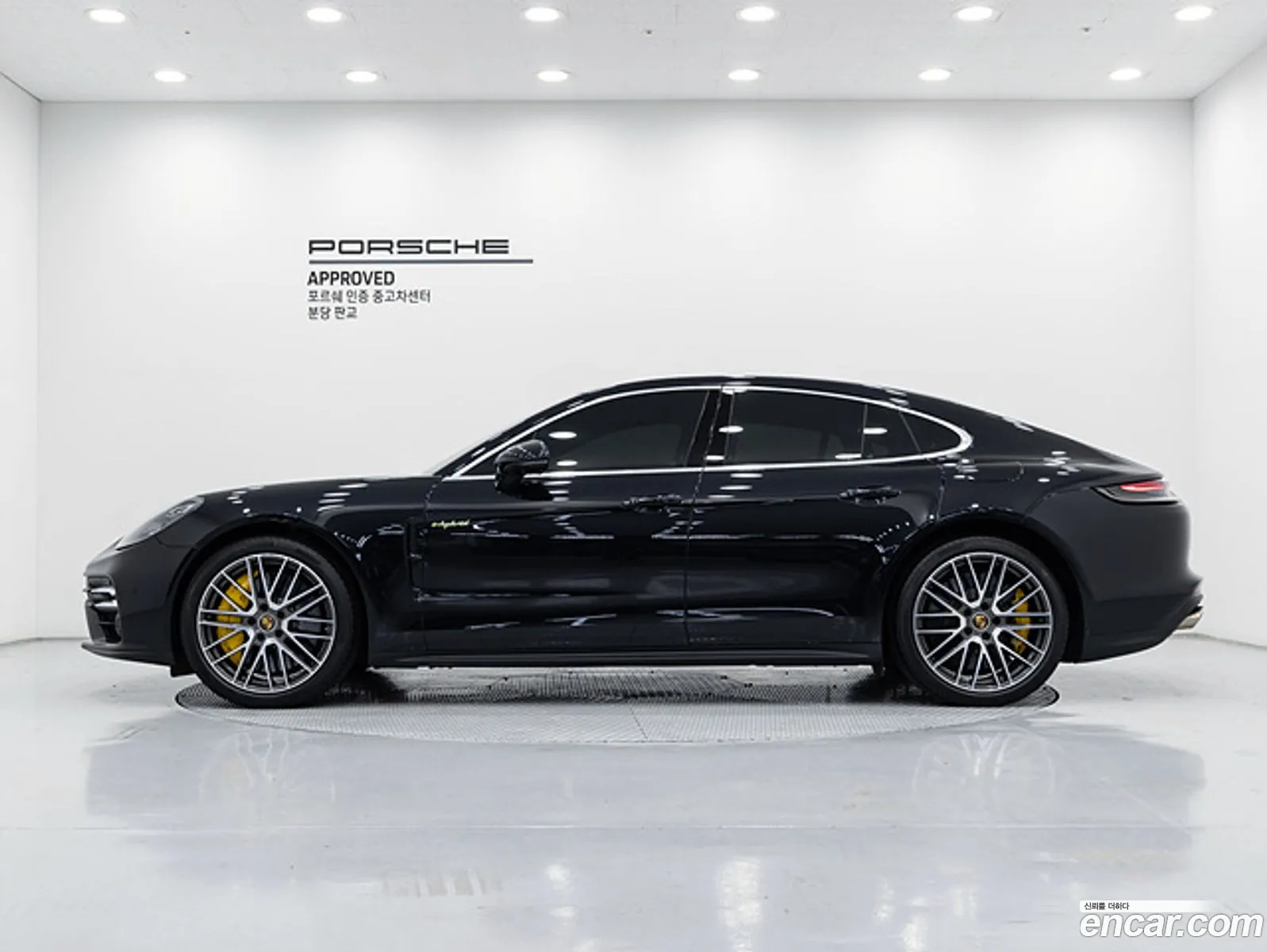Porsche Panamera 2023 — 8