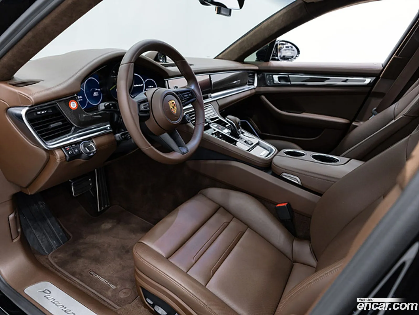 Porsche Panamera 2023 — 3