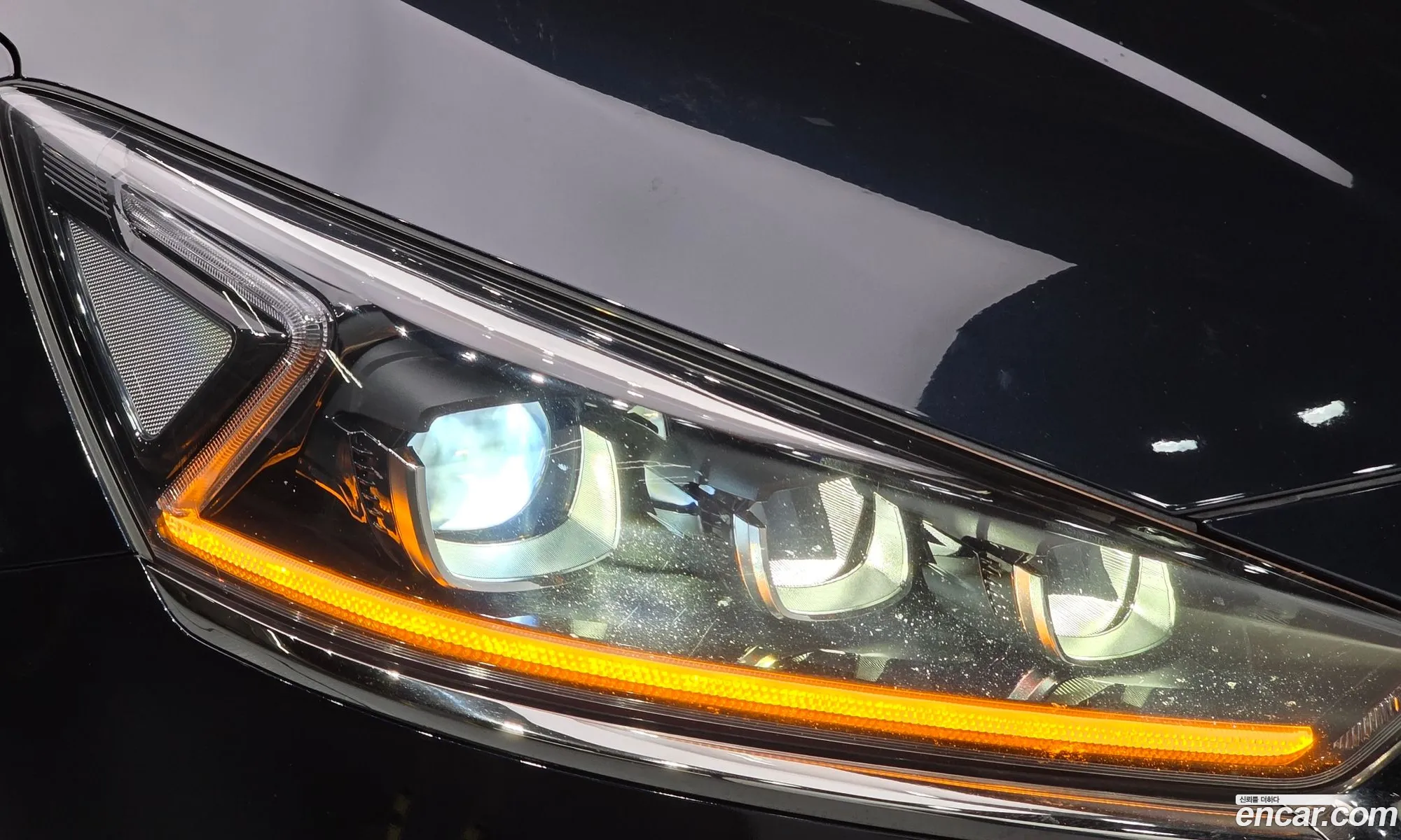 Kia K7 2018 KNALD418BJA146949 — 2