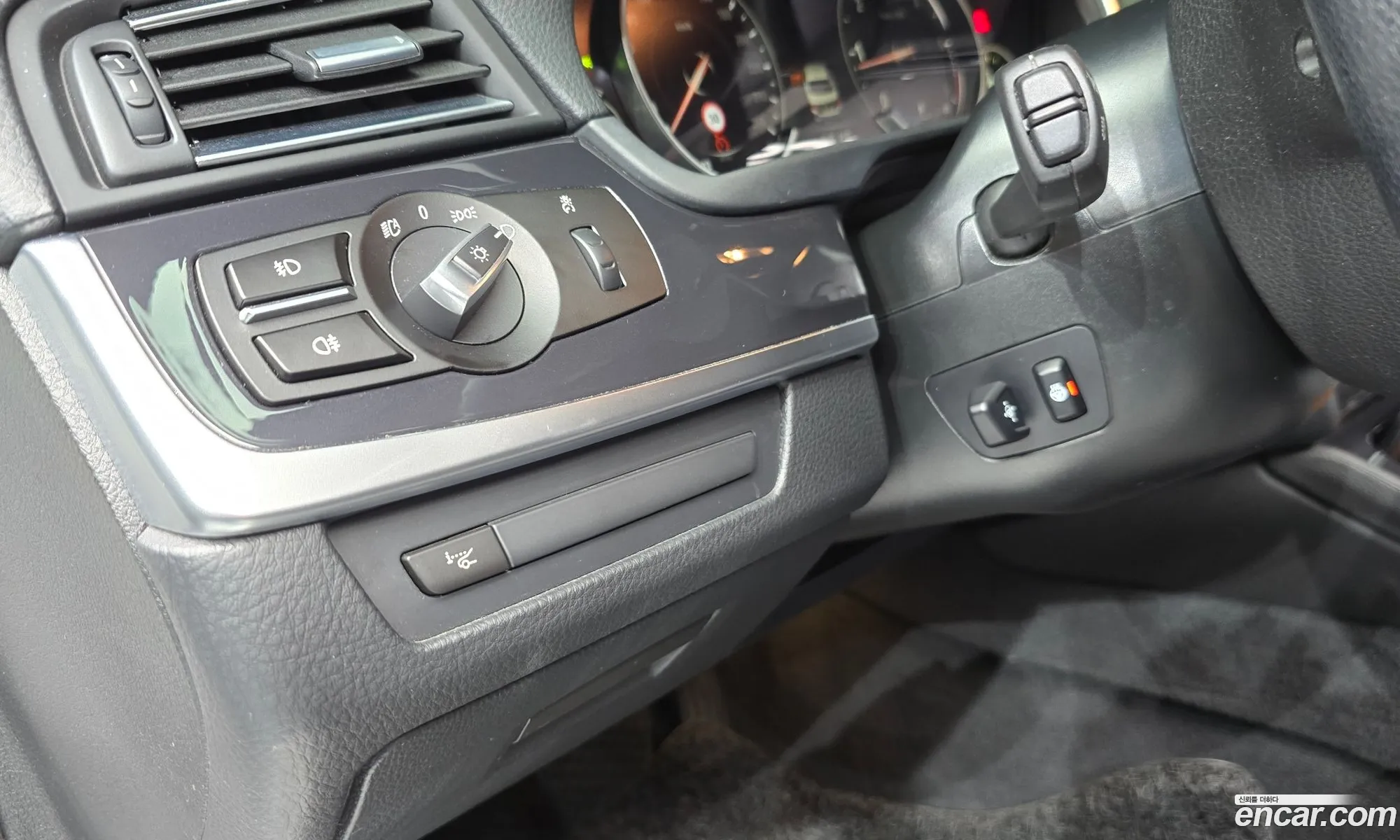 BMW 5 Series 2016 WBA5E5100GG074228 — 5