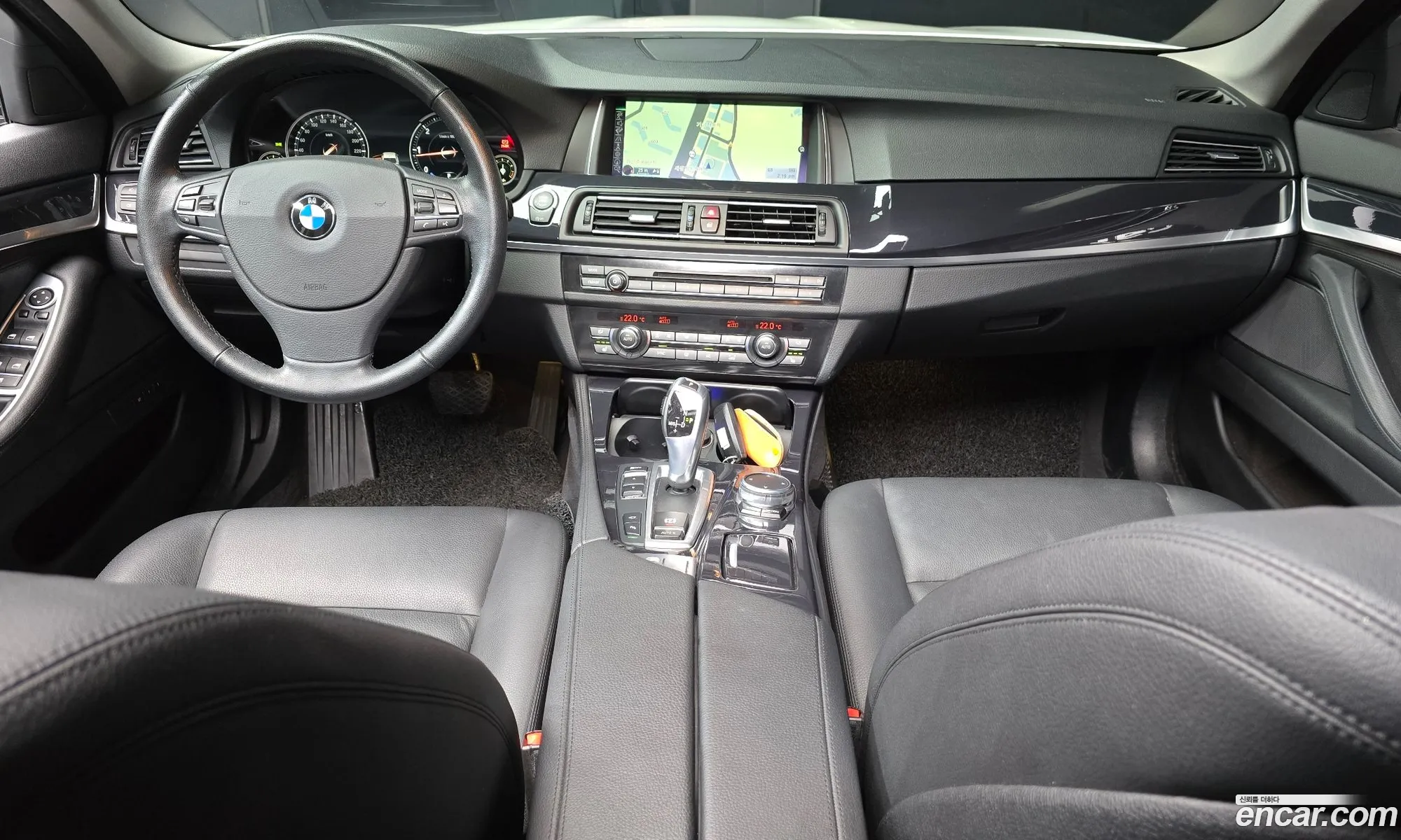 BMW 5 Series 2016 WBA5E5100GG074228 — 3