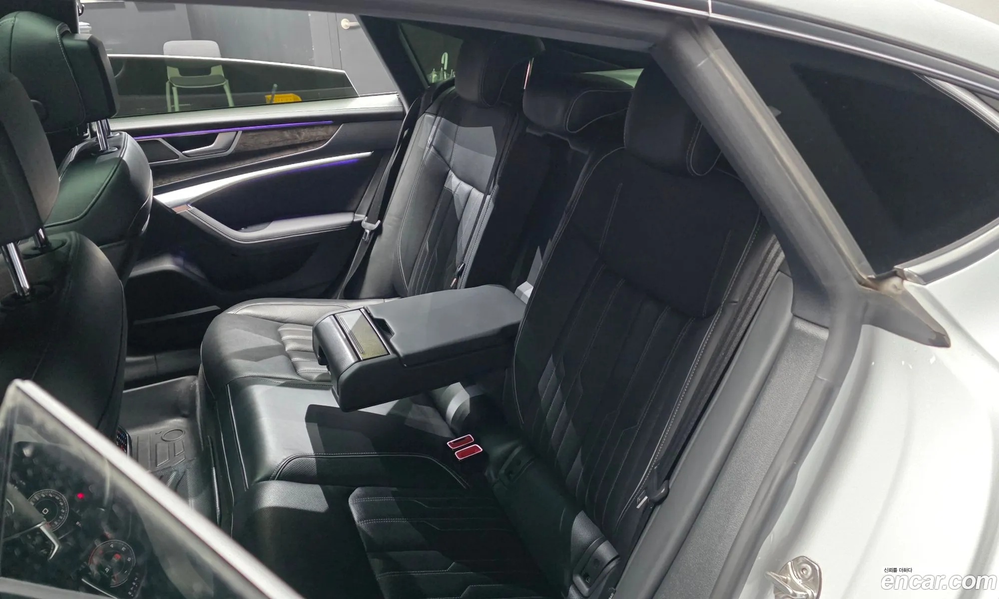Audi A7 2021 WAUZZZF23MN017388 — 28