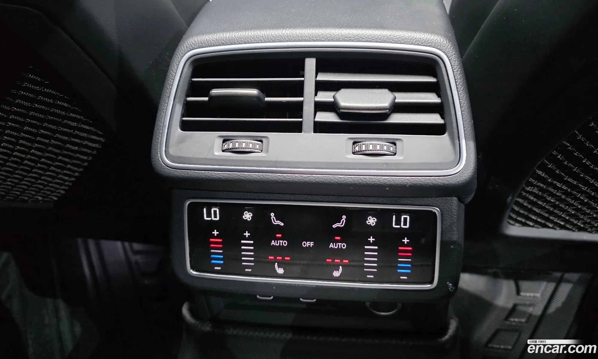 Audi A7 2021 WAUZZZF23MN017388 — 23