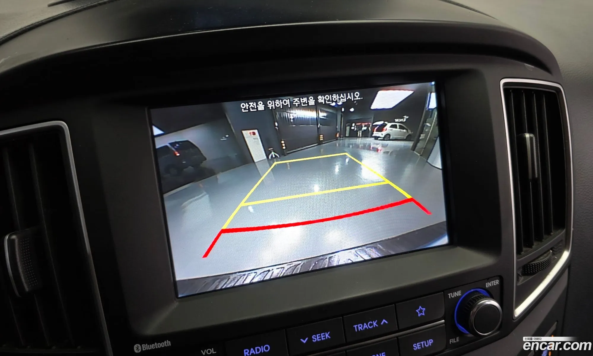 Hyundai Grand Starex 2021 — 26