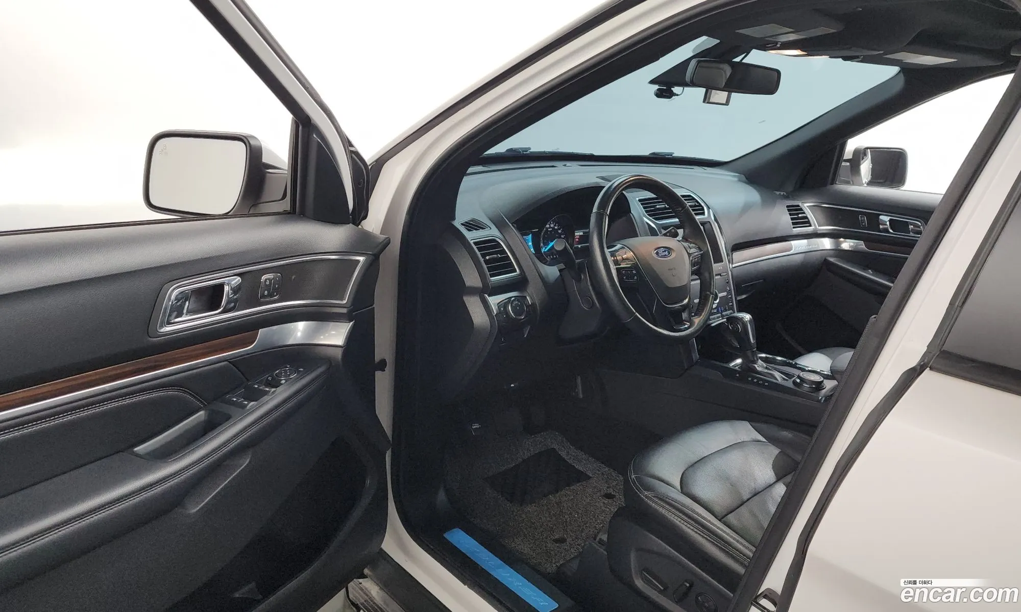 Ford Explorer 2019 — 23