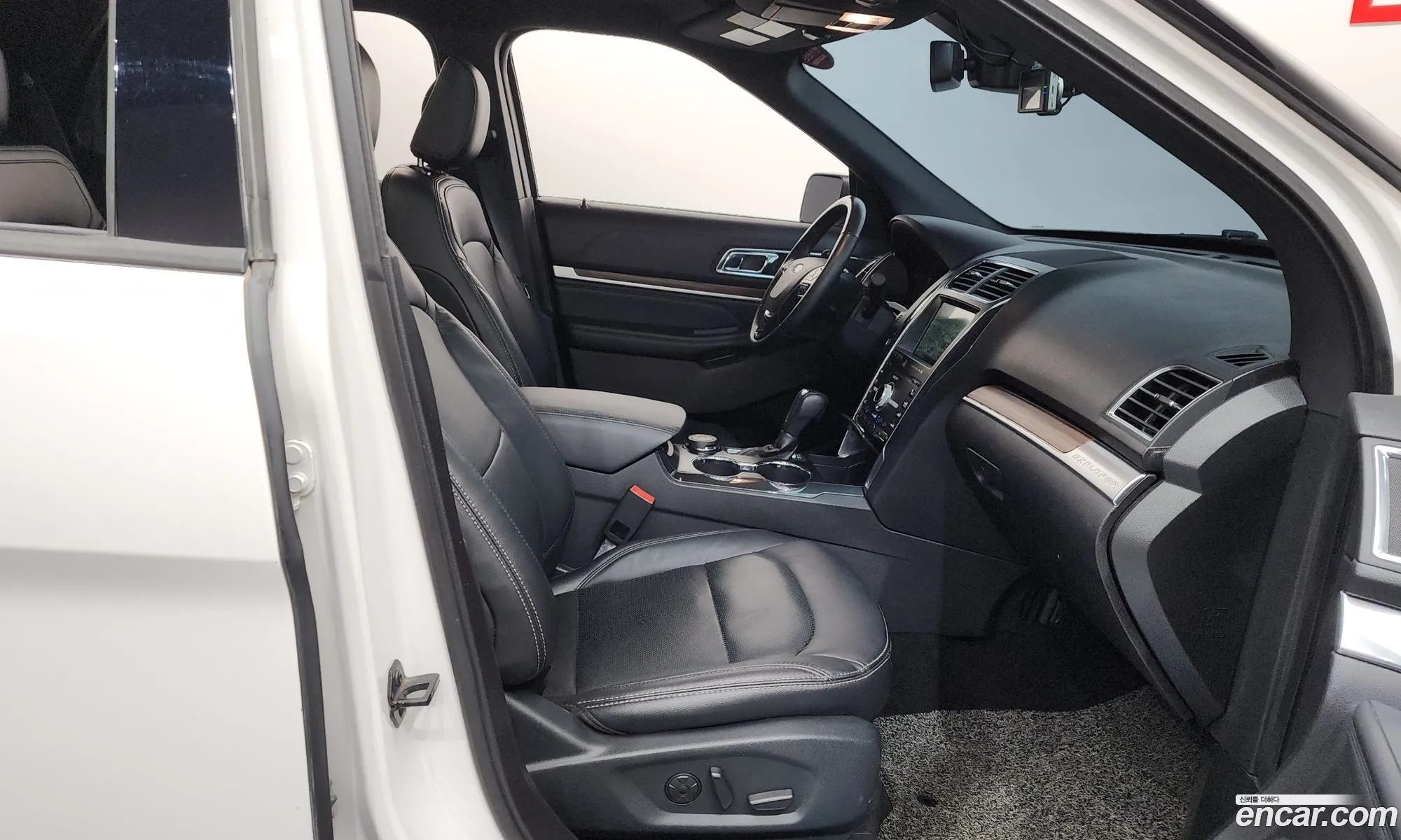 Ford Explorer 2019 — 15