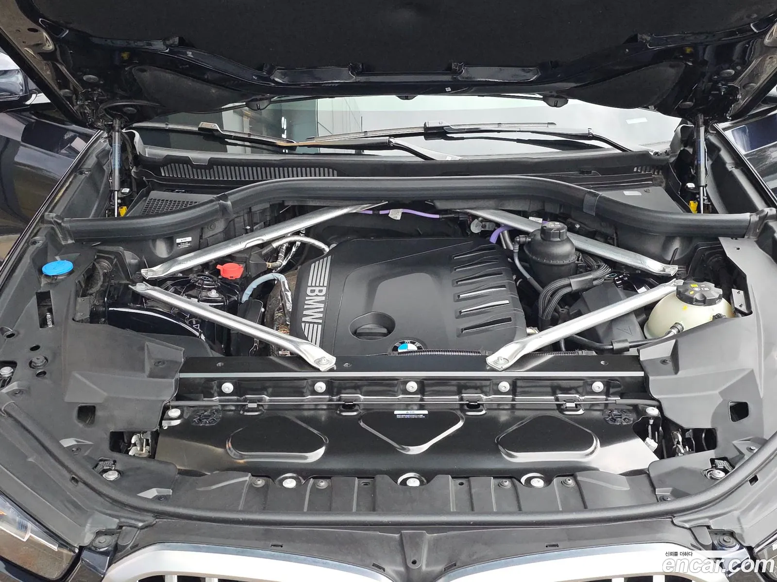 BMW X6 2025 — 19