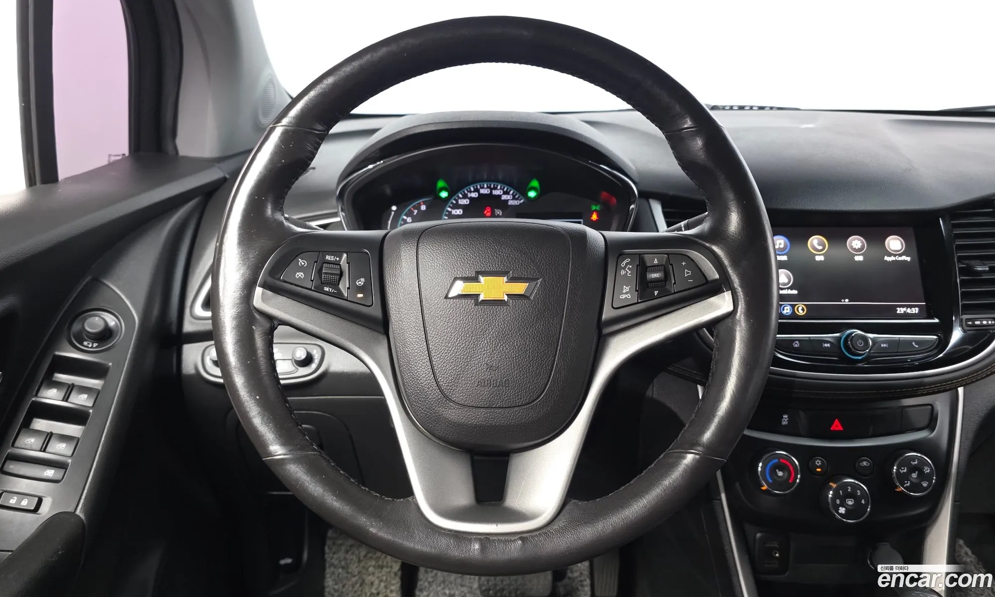 Chevrolet (GM Daewoo) Trax 2021 KLABA76BDMB334467 — 24