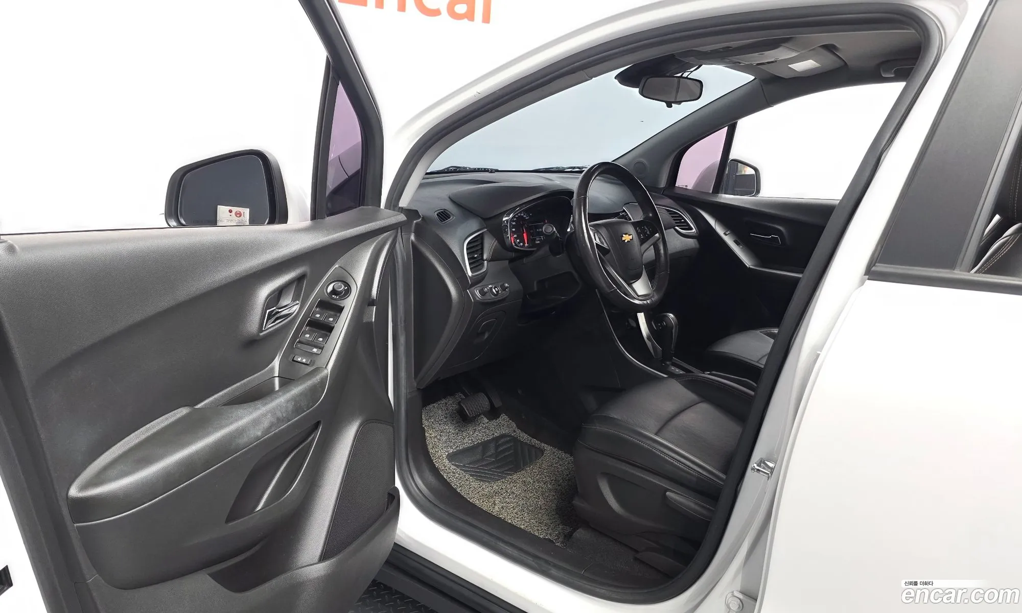 Chevrolet (GM Daewoo) Trax 2021 KLABA76BDMB334467 — 9