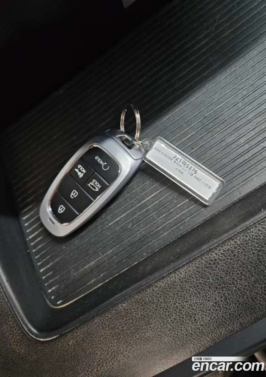 Hyundai Staria 2023 — 7