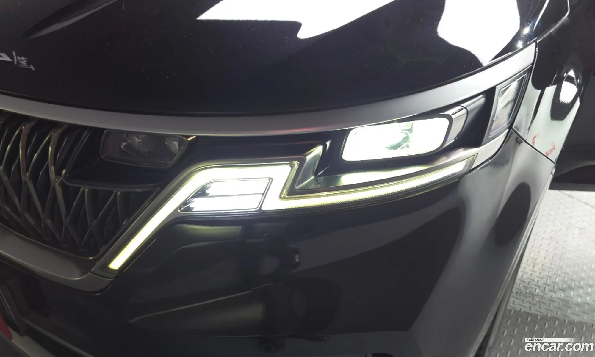 Kia Carnival 2022 KNANB813BPS259603 — 17