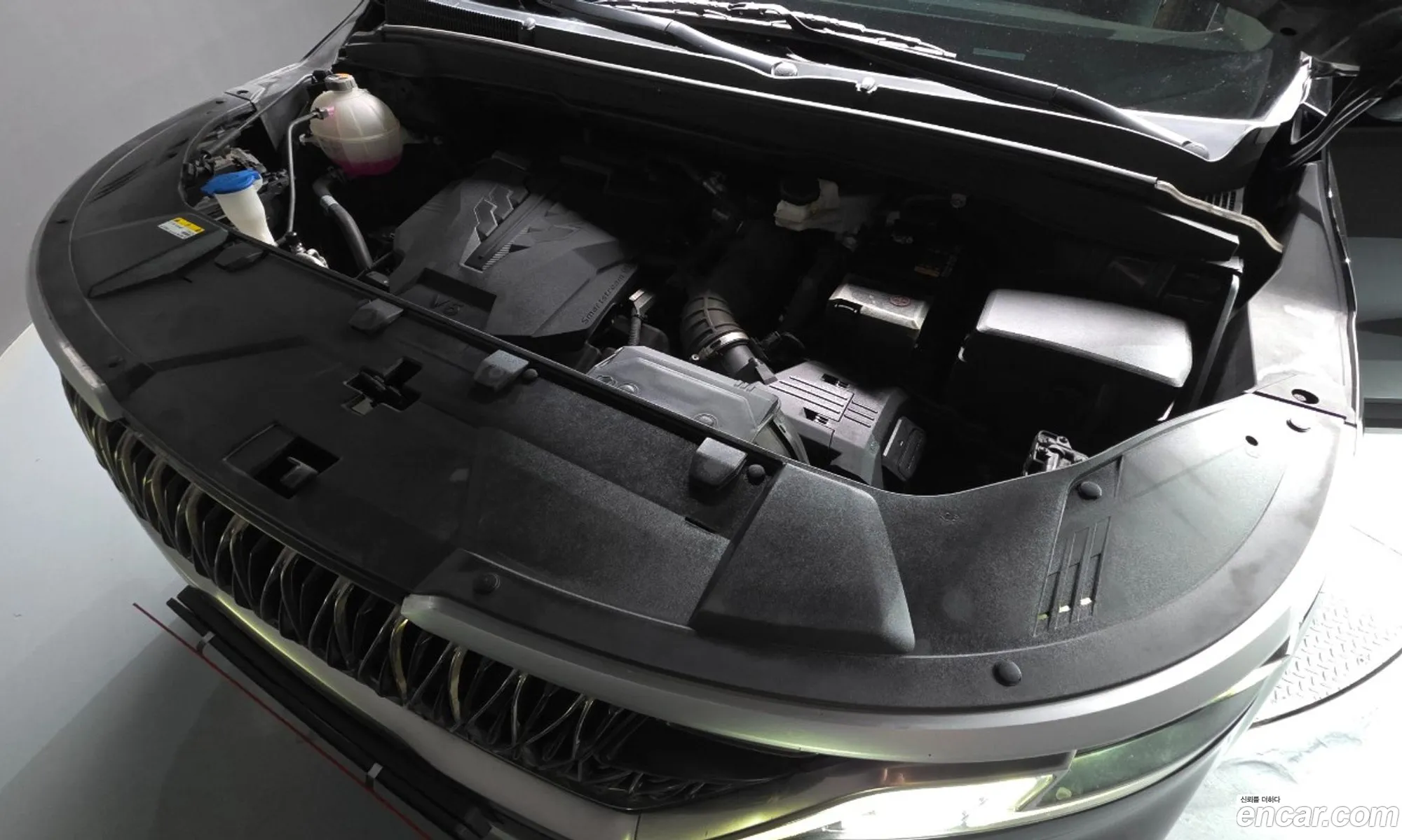 Kia Carnival 2022 KNANB813BPS259603 — 4