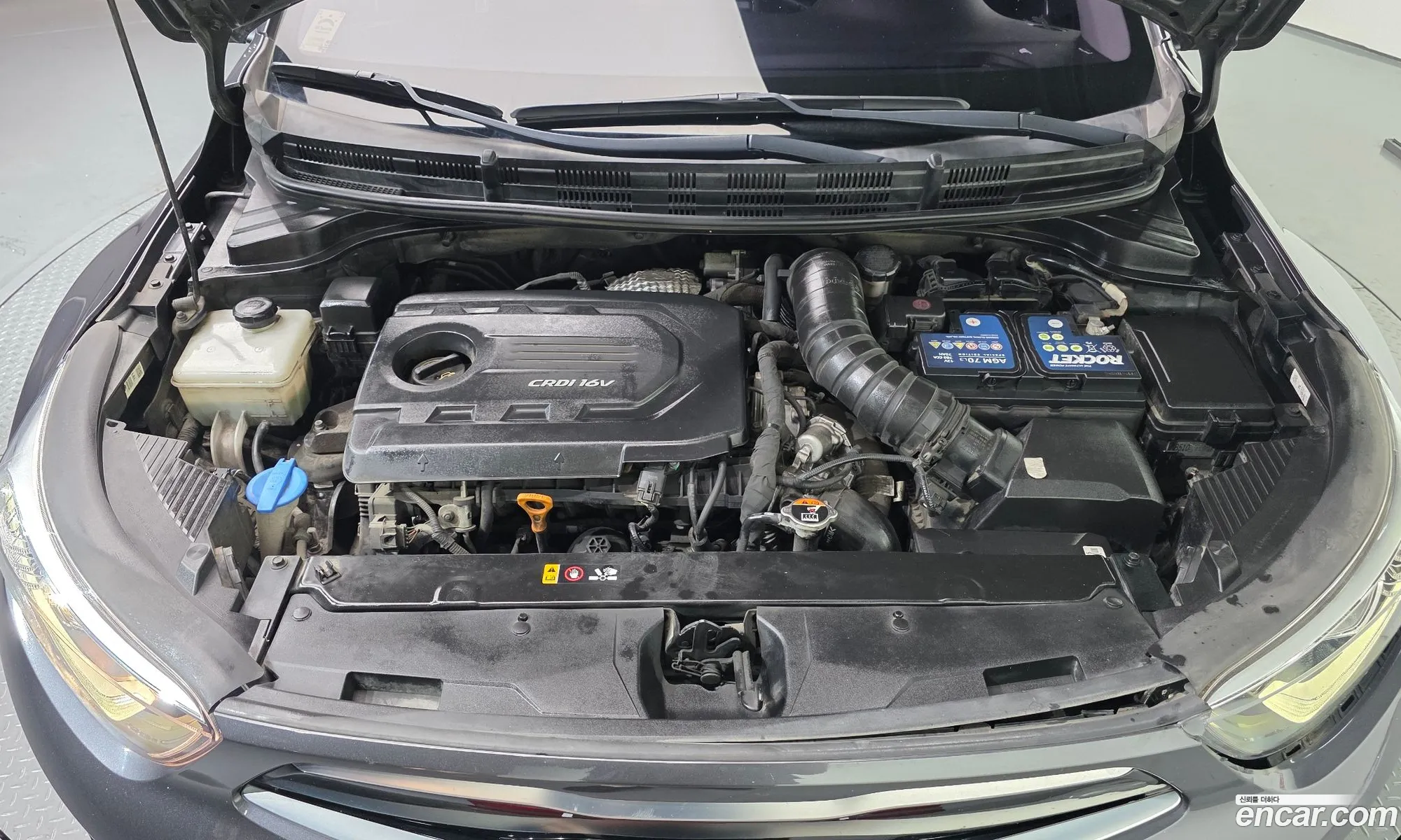 Kia Stonic 2018 KNADE815GJS174687 — 13