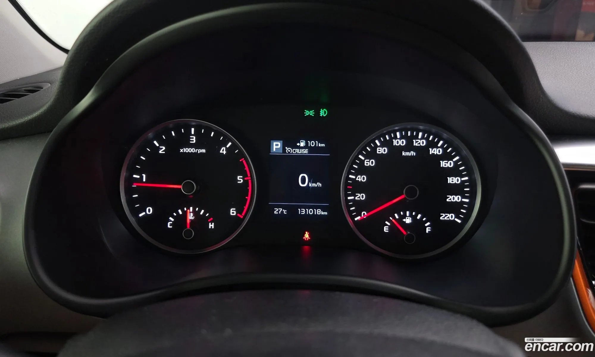 Kia Stonic 2018 KNADE815GJS174687 — 14