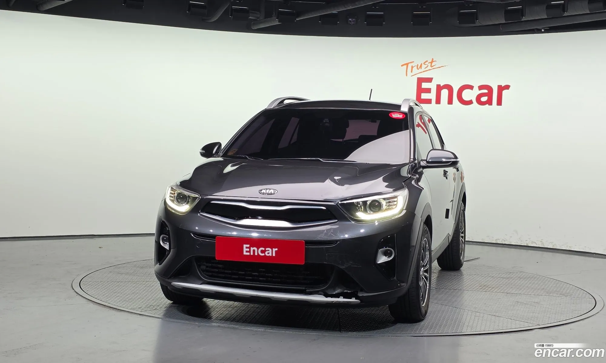 Kia Stonic 2018 KNADE815GJS174687 — 11