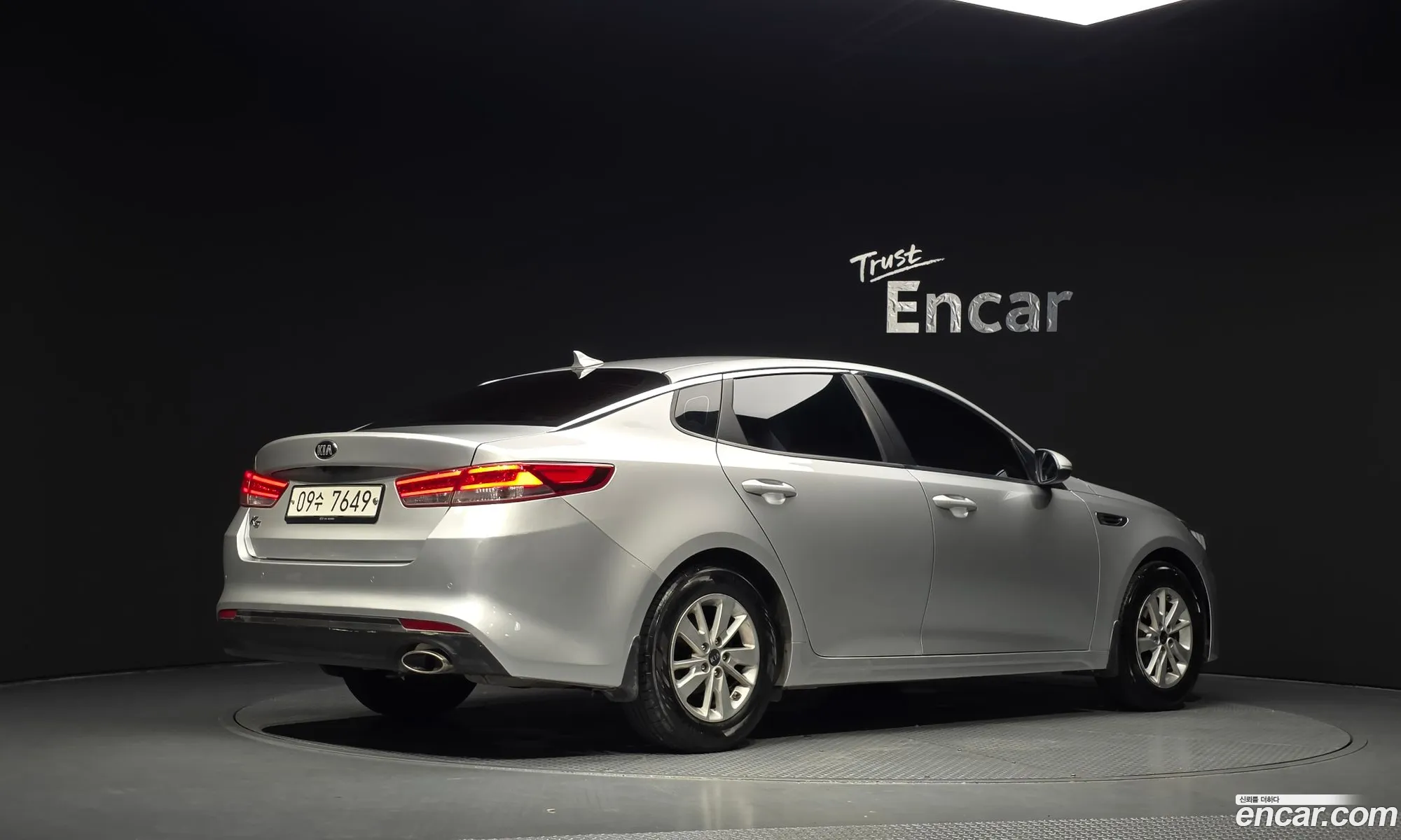 Kia K5 2018 — 8