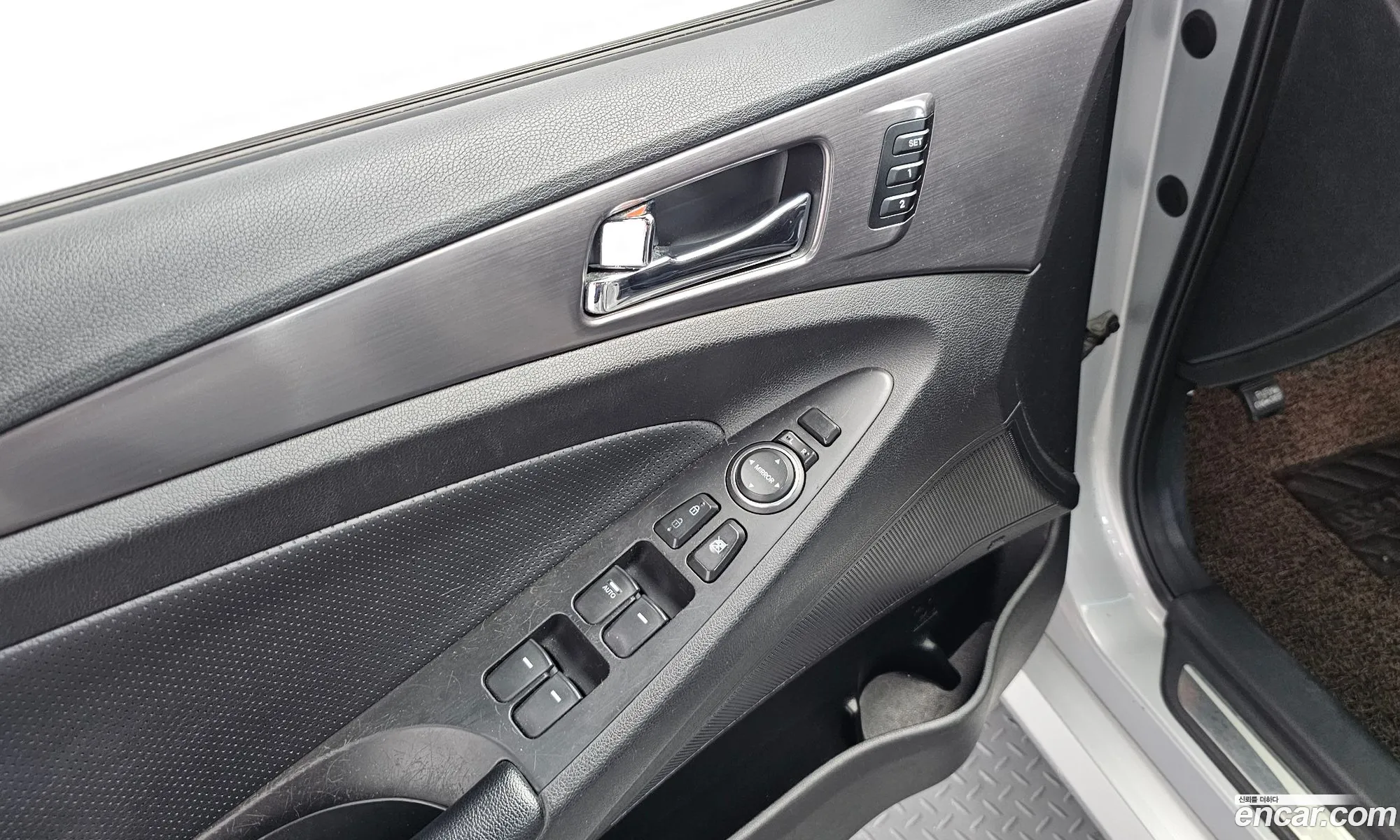 Hyundai Sonata Hybrid 2011 KMHEC415BCA009377 — 2