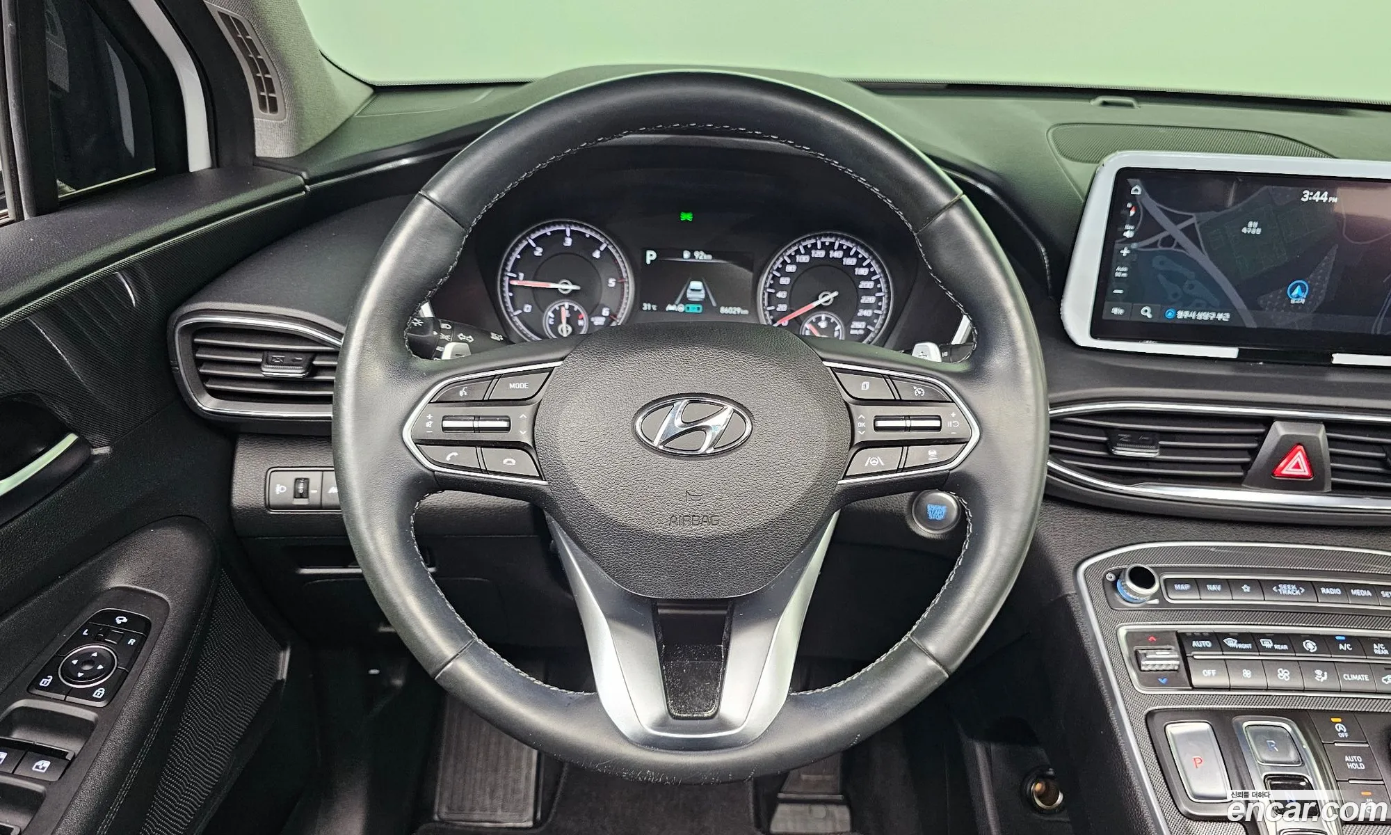 Hyundai Santa Fe 2021 — 32