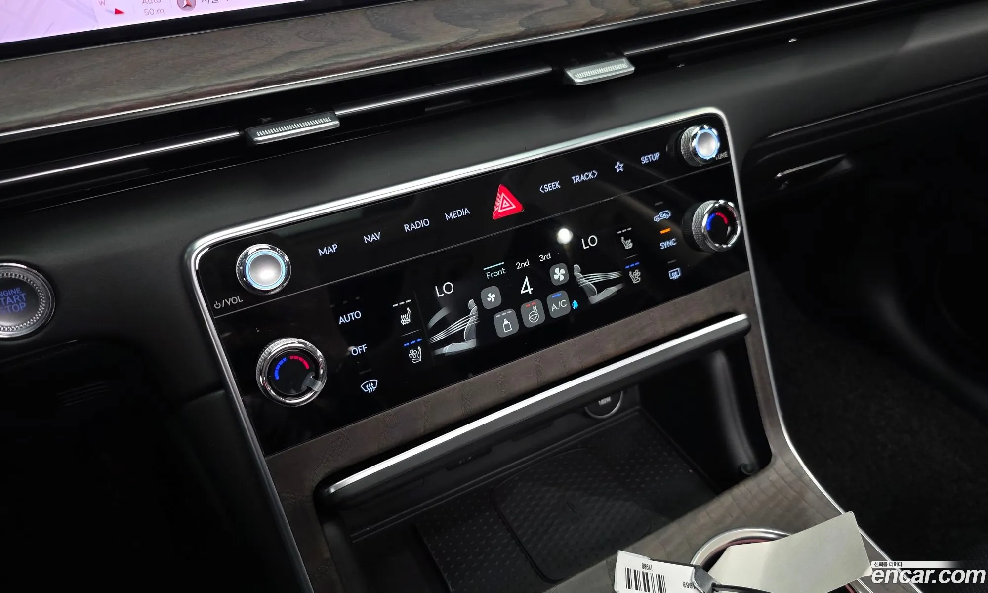 Genesis GV80 2024 KMTHA81BDRU212275 — 4