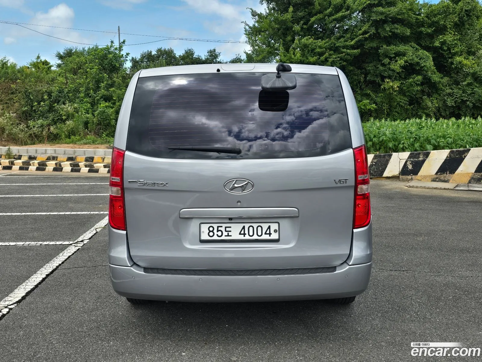 Hyundai Grand Starex 2014 — 18