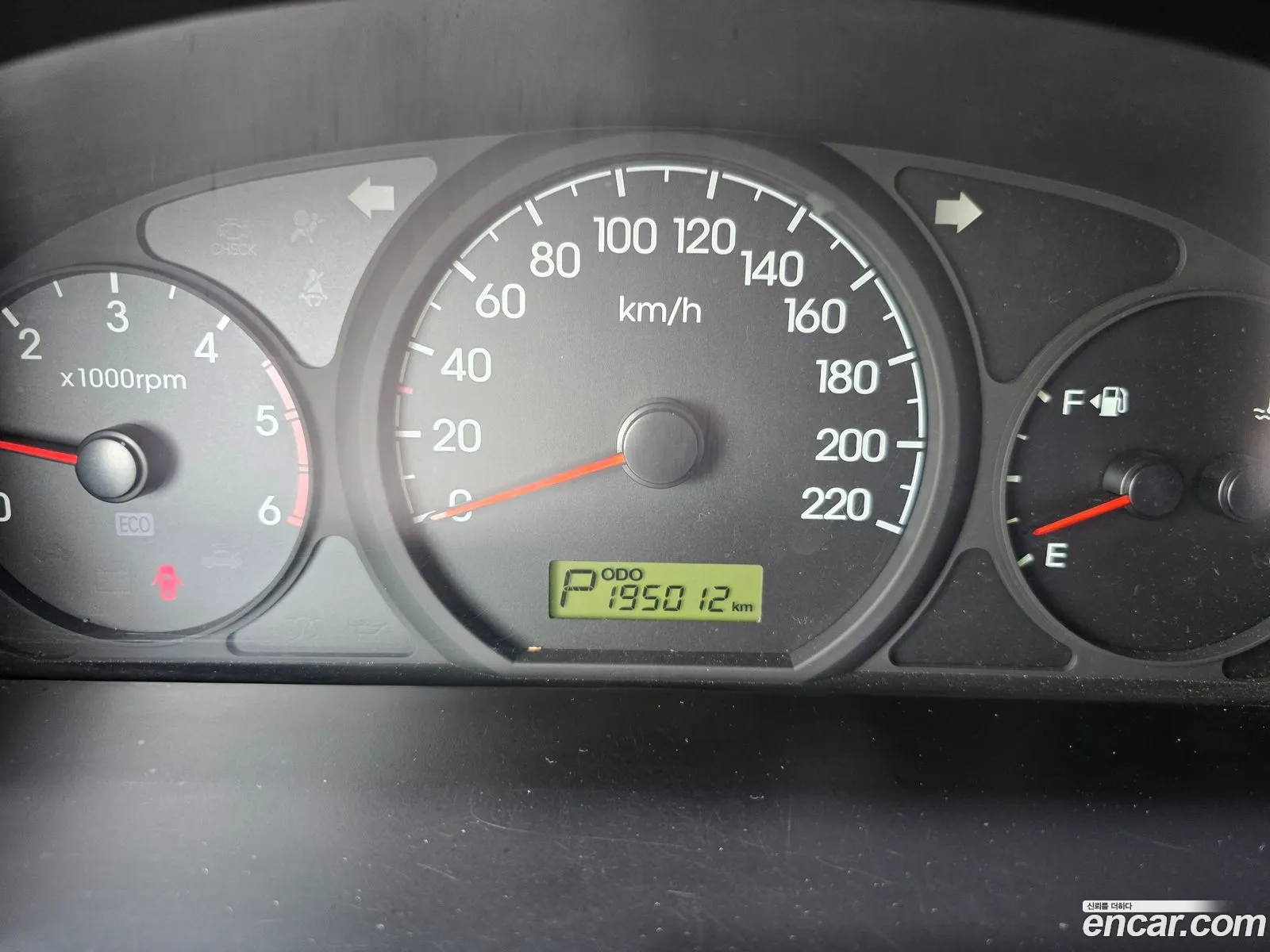 Hyundai Grand Starex 2014 — 12