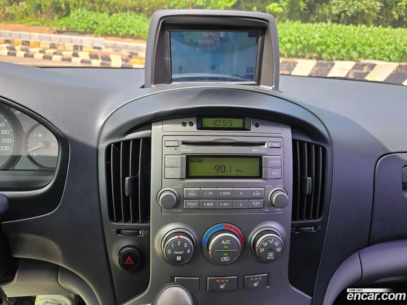 Hyundai Grand Starex 2014 — 3